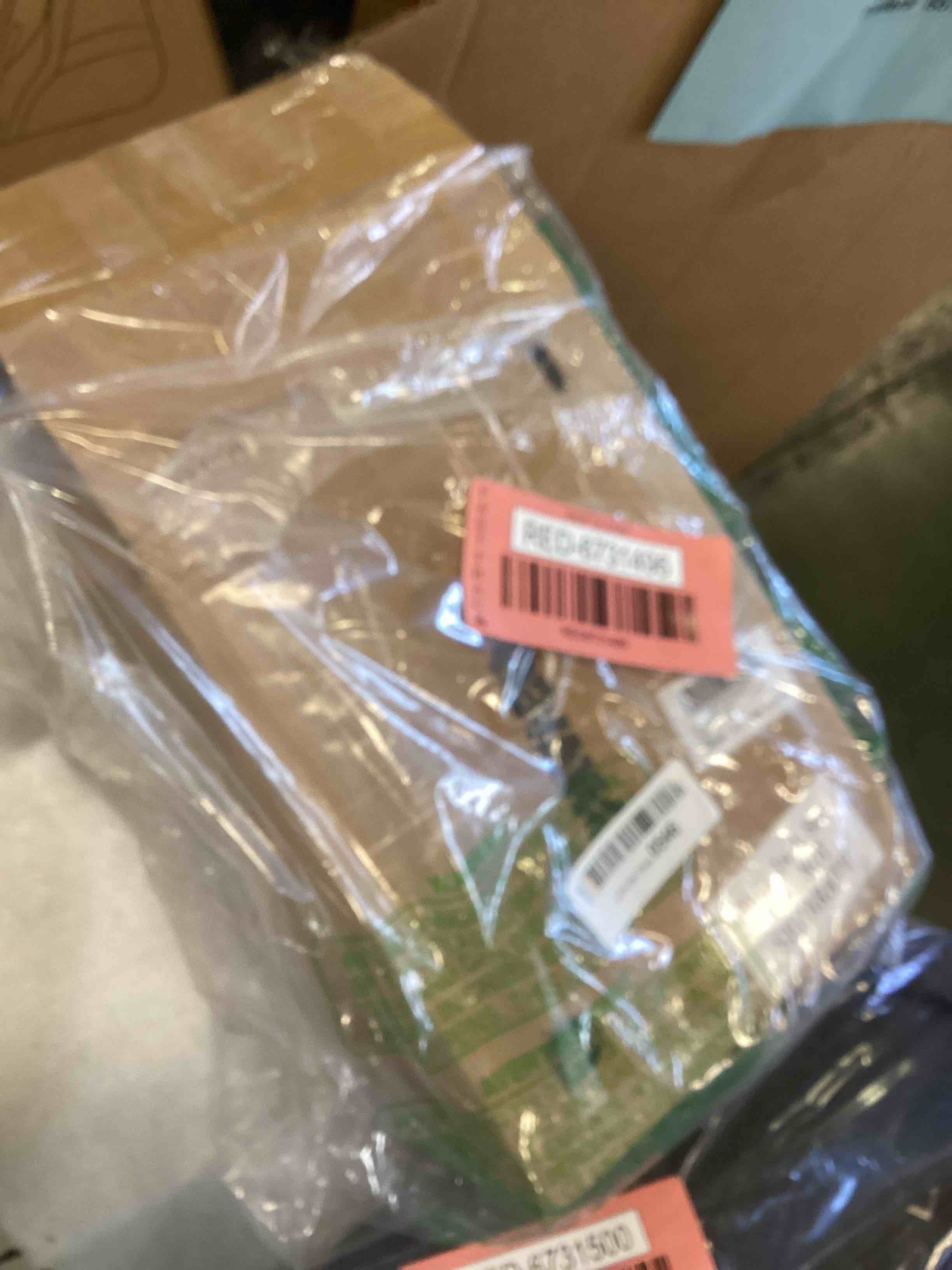 https://s3.amazonaws.com/lotting-images-prod/bidfta/RED6731496_1721151400768.jpeg