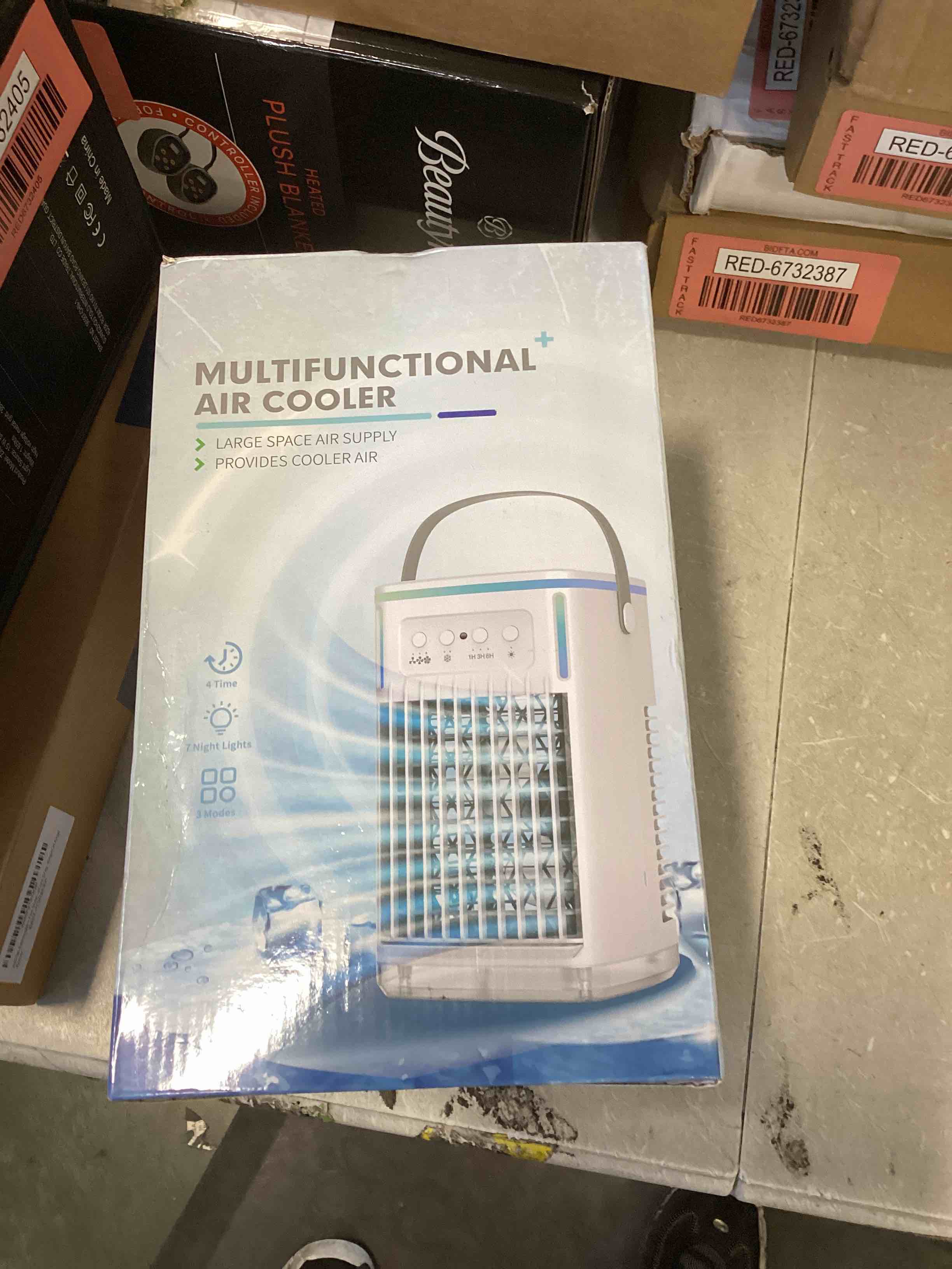 https://s3.amazonaws.com/lotting-images-prod/bidfta/RED6732401_1721399911125.jpeg