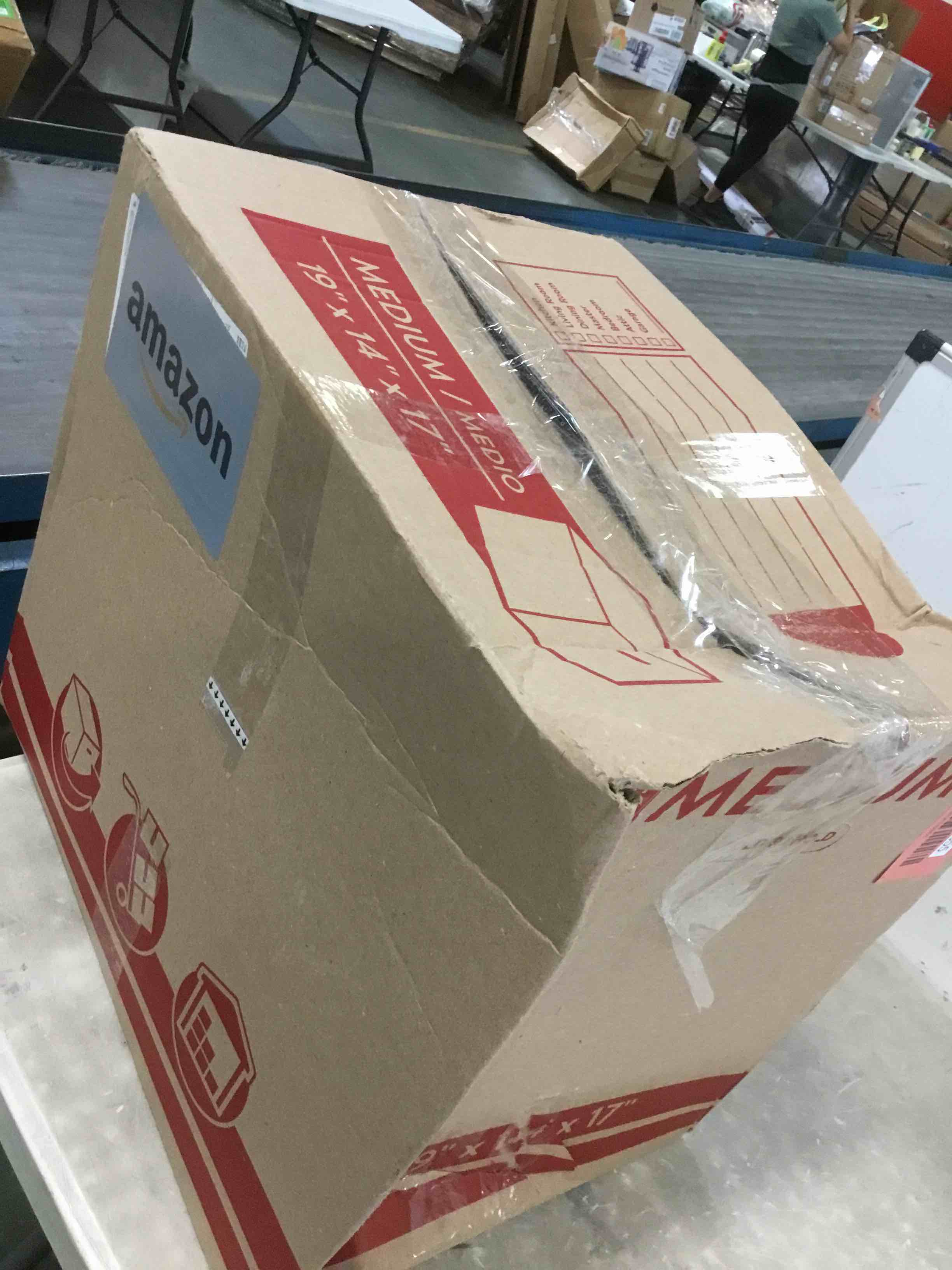 https://s3.amazonaws.com/lotting-images-prod/bidfta/RED6732855_1721846629309.jpeg