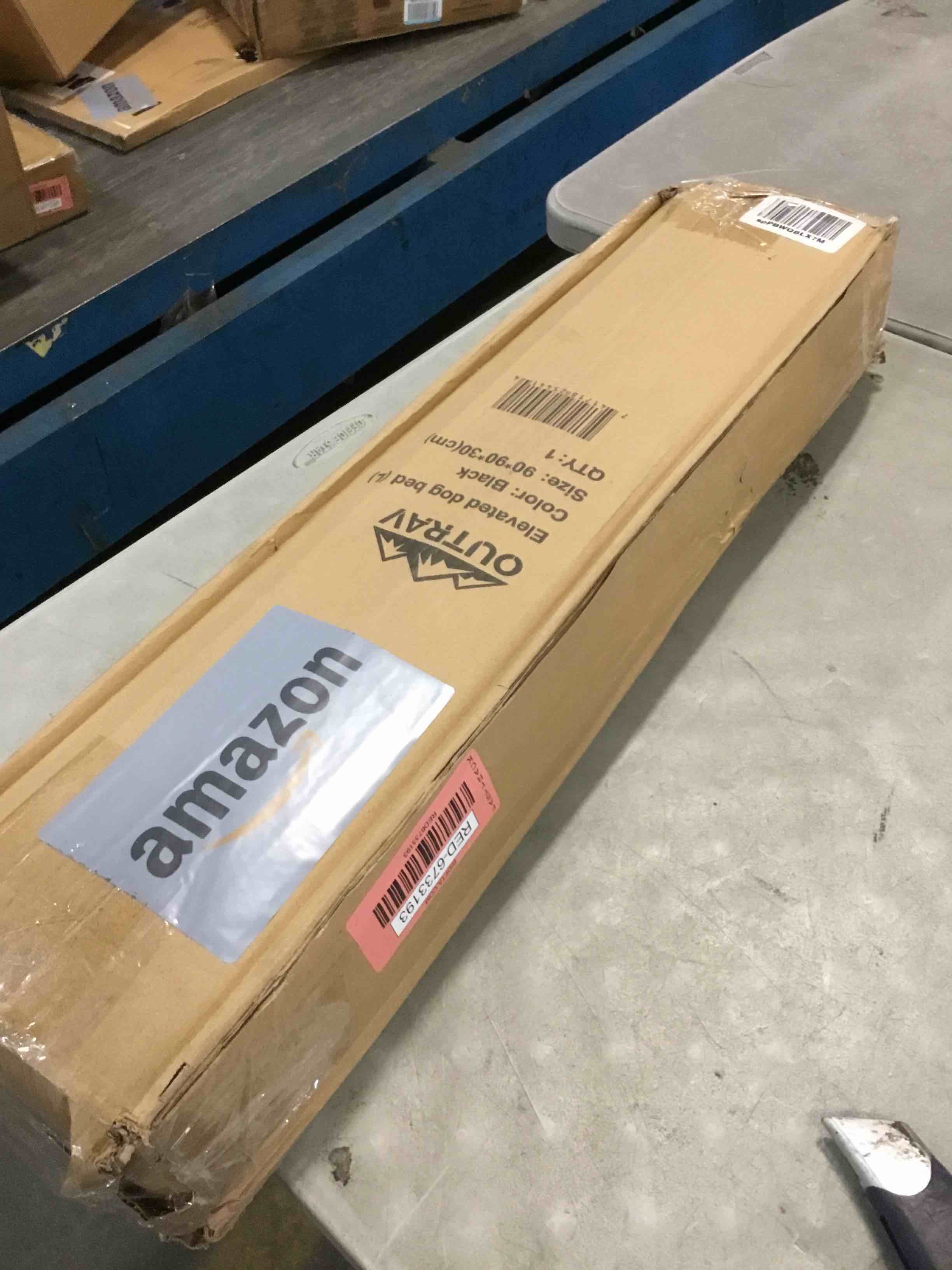 https://s3.amazonaws.com/lotting-images-prod/bidfta/RED6733193_1721998608289.jpeg
