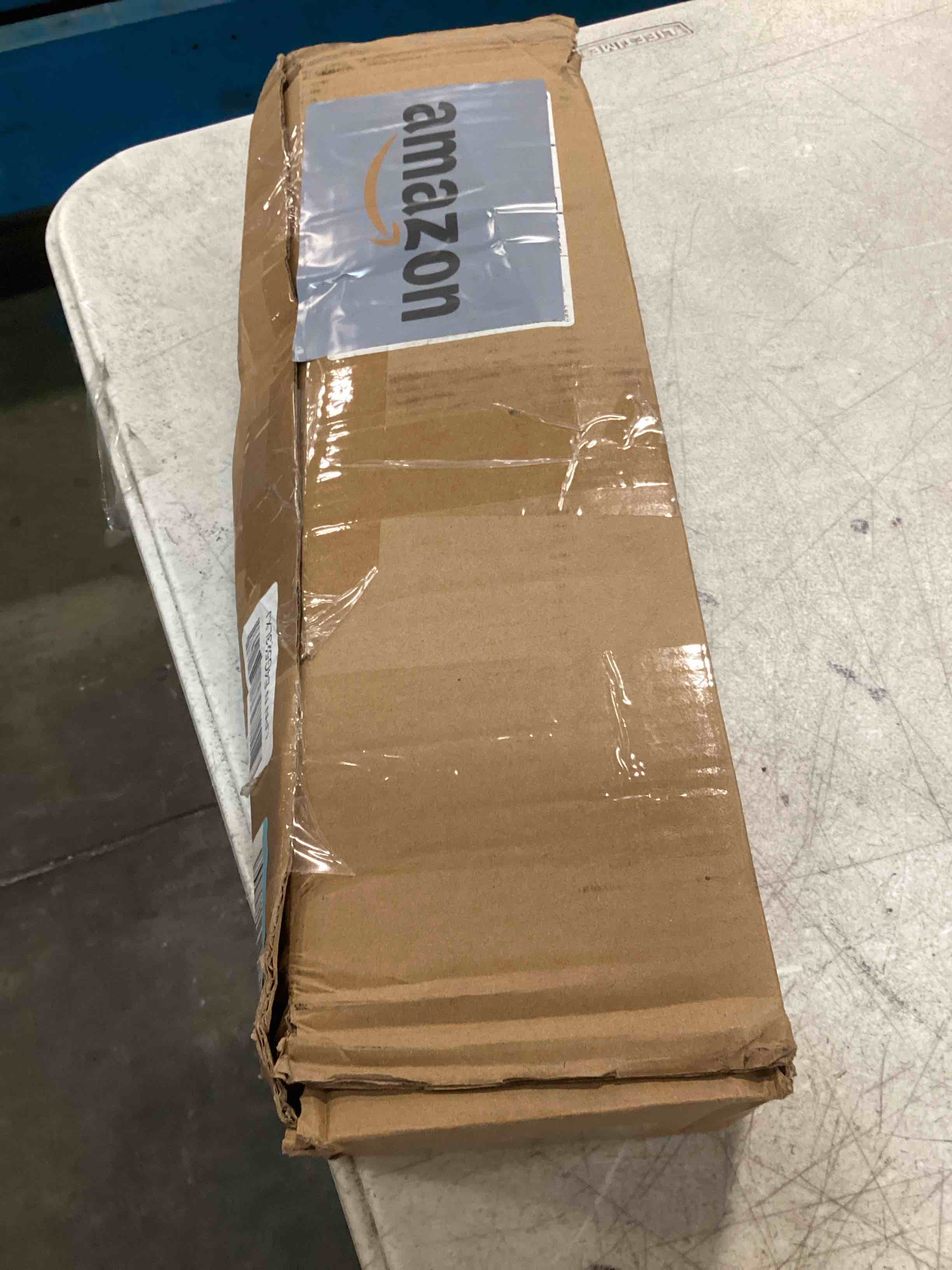 https://s3.amazonaws.com/lotting-images-prod/bidfta/RED6734018_1721653287028.jpeg