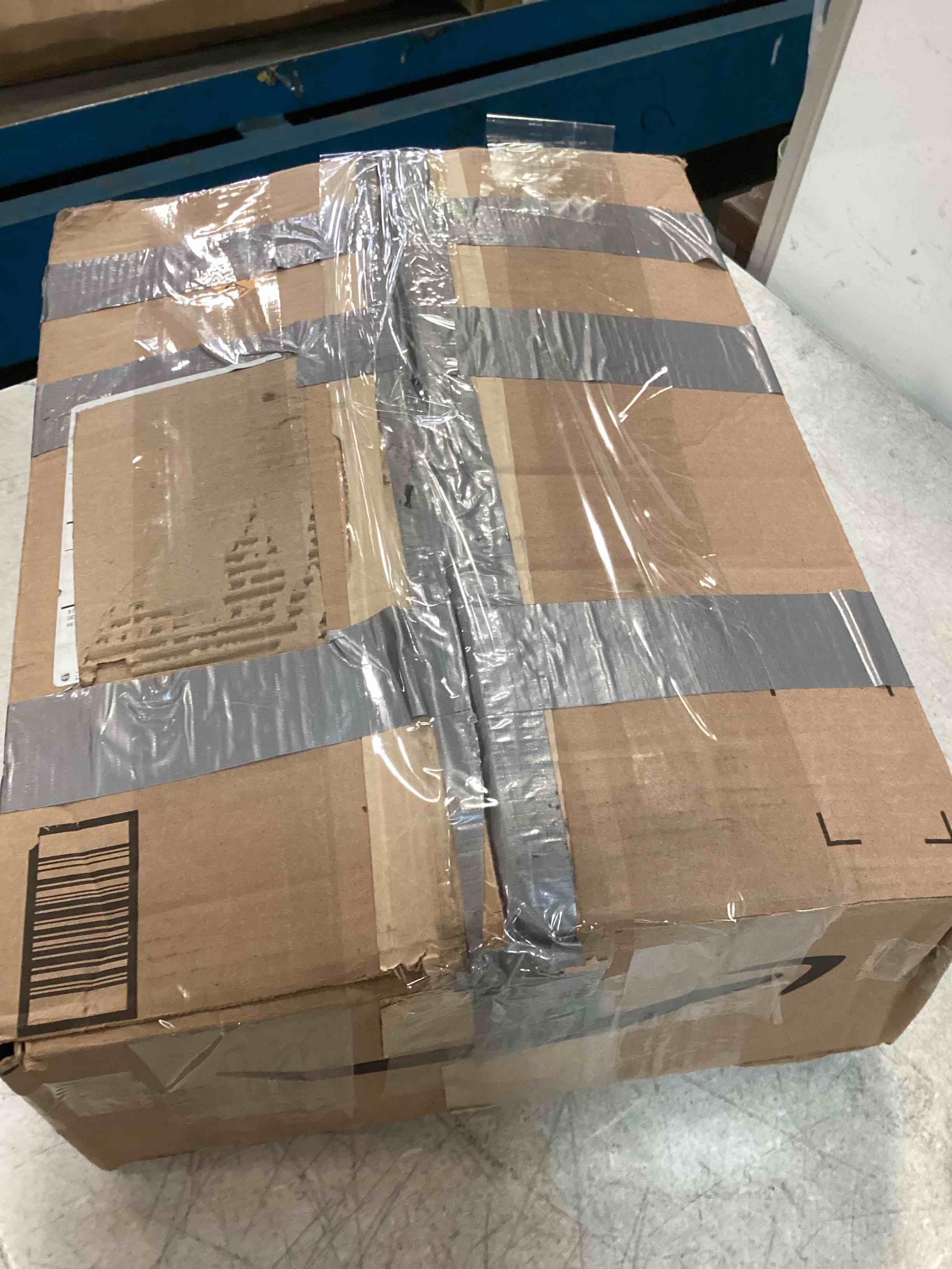 https://s3.amazonaws.com/lotting-images-prod/bidfta/RED6734149_1721668955464.jpeg
