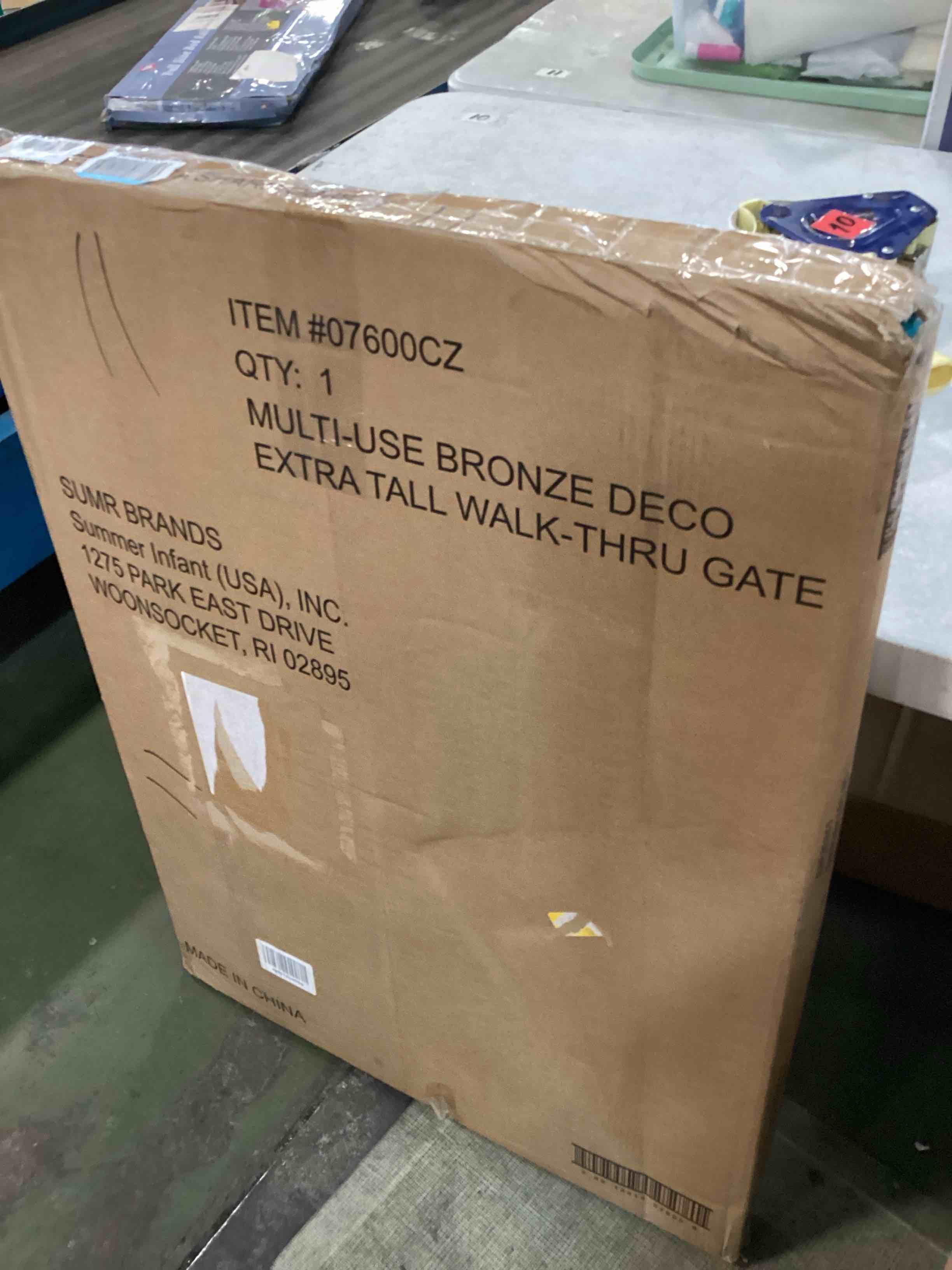 https://s3.amazonaws.com/lotting-images-prod/bidfta/RED6734866_1721850282759.jpeg