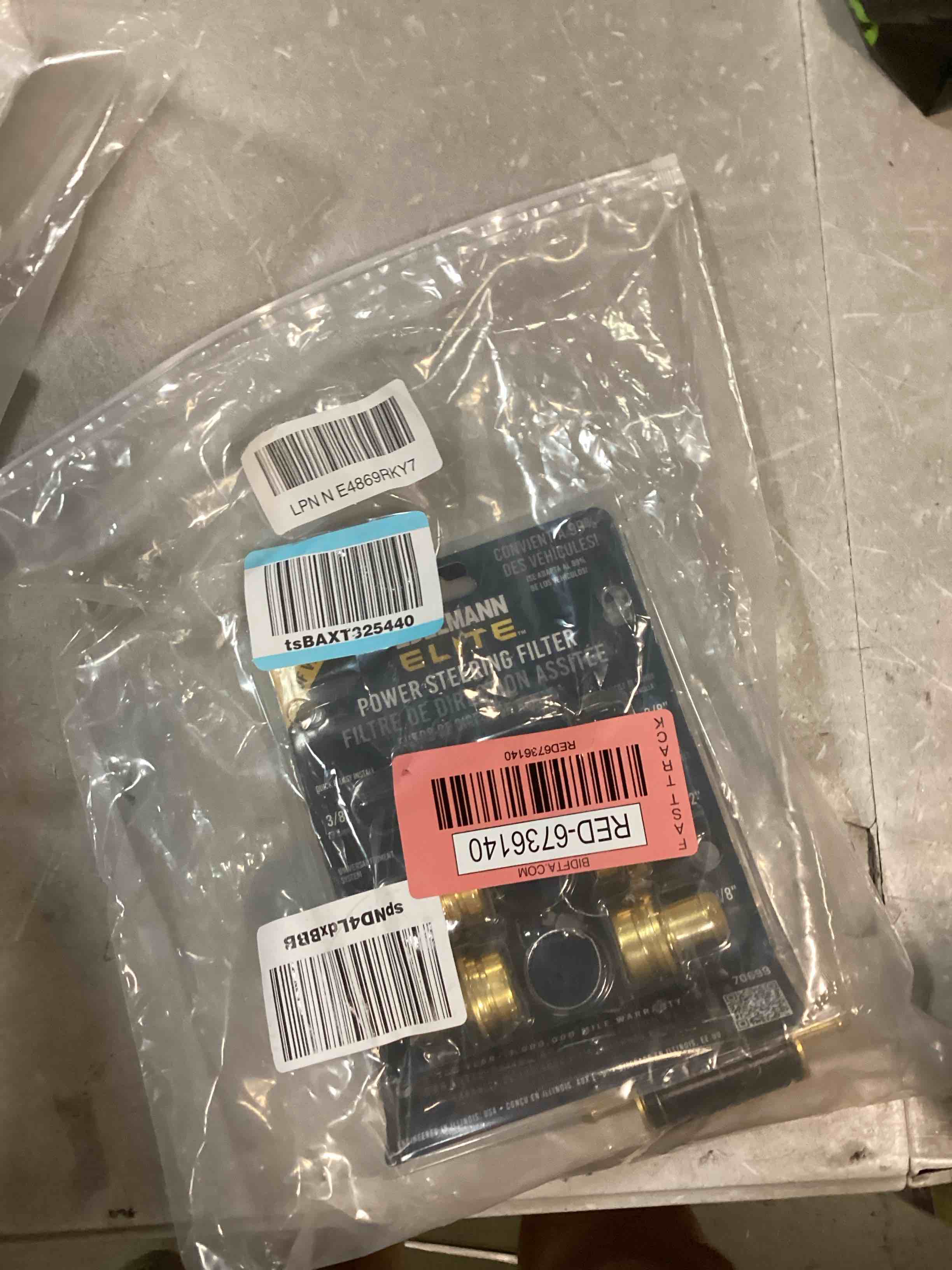 https://s3.amazonaws.com/lotting-images-prod/bidfta/RED6736140_1721333335655.jpeg