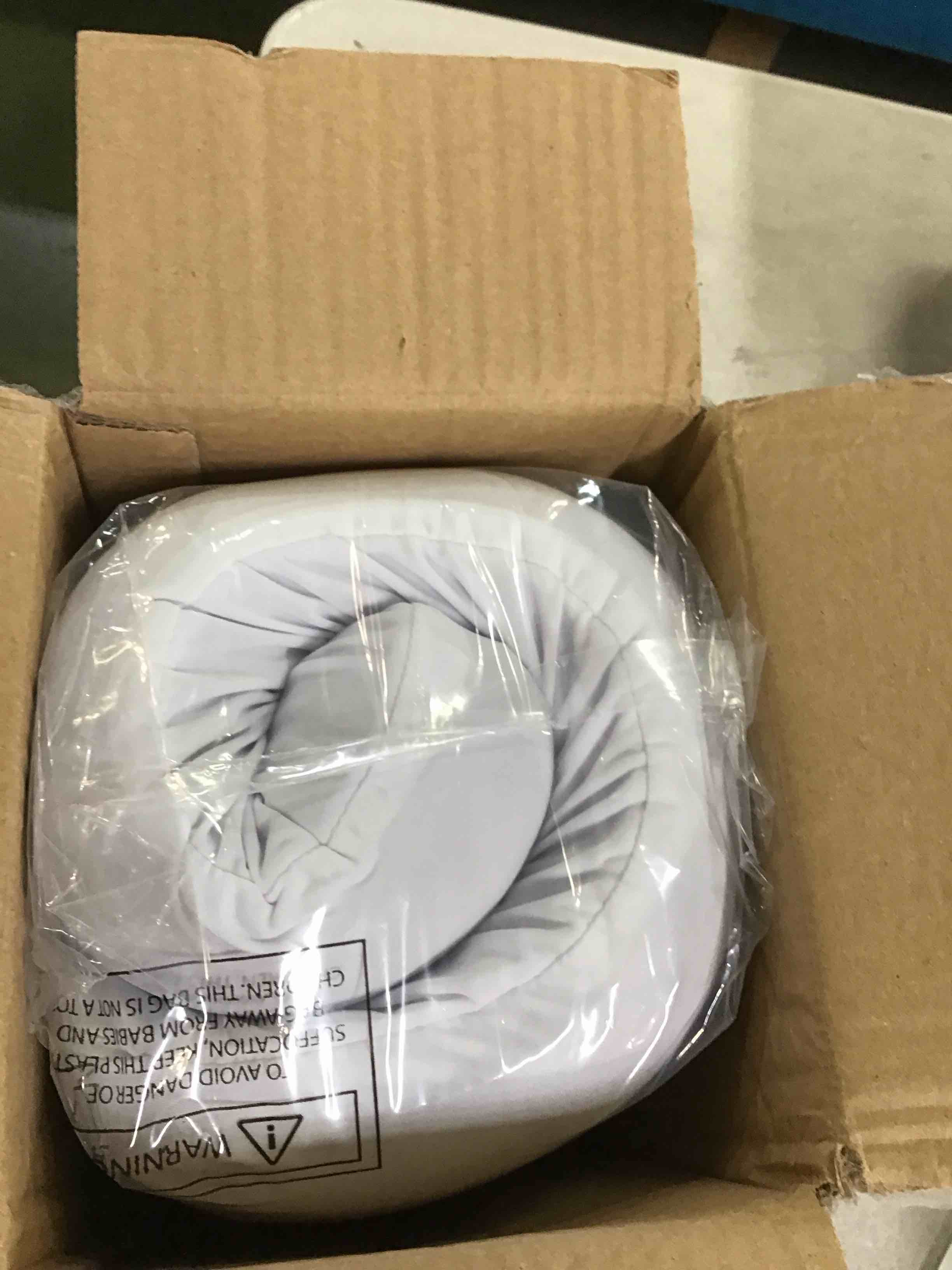 https://s3.amazonaws.com/lotting-images-prod/bidfta/RED6736766_1721491628027.jpeg