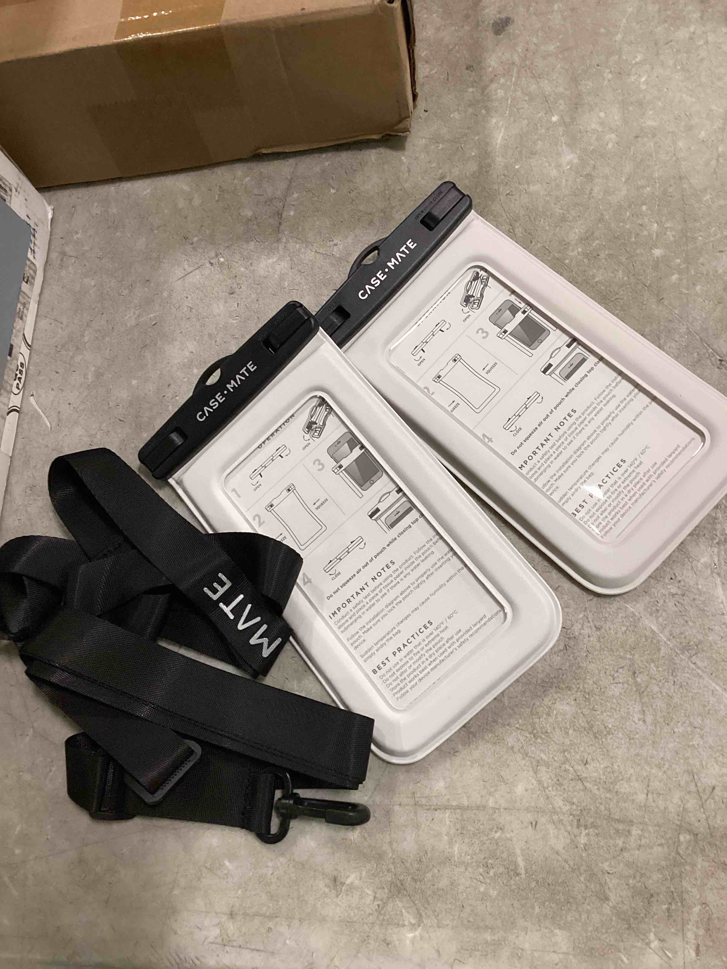https://s3.amazonaws.com/lotting-images-prod/bidfta/RED6738005_1721745489849.jpeg