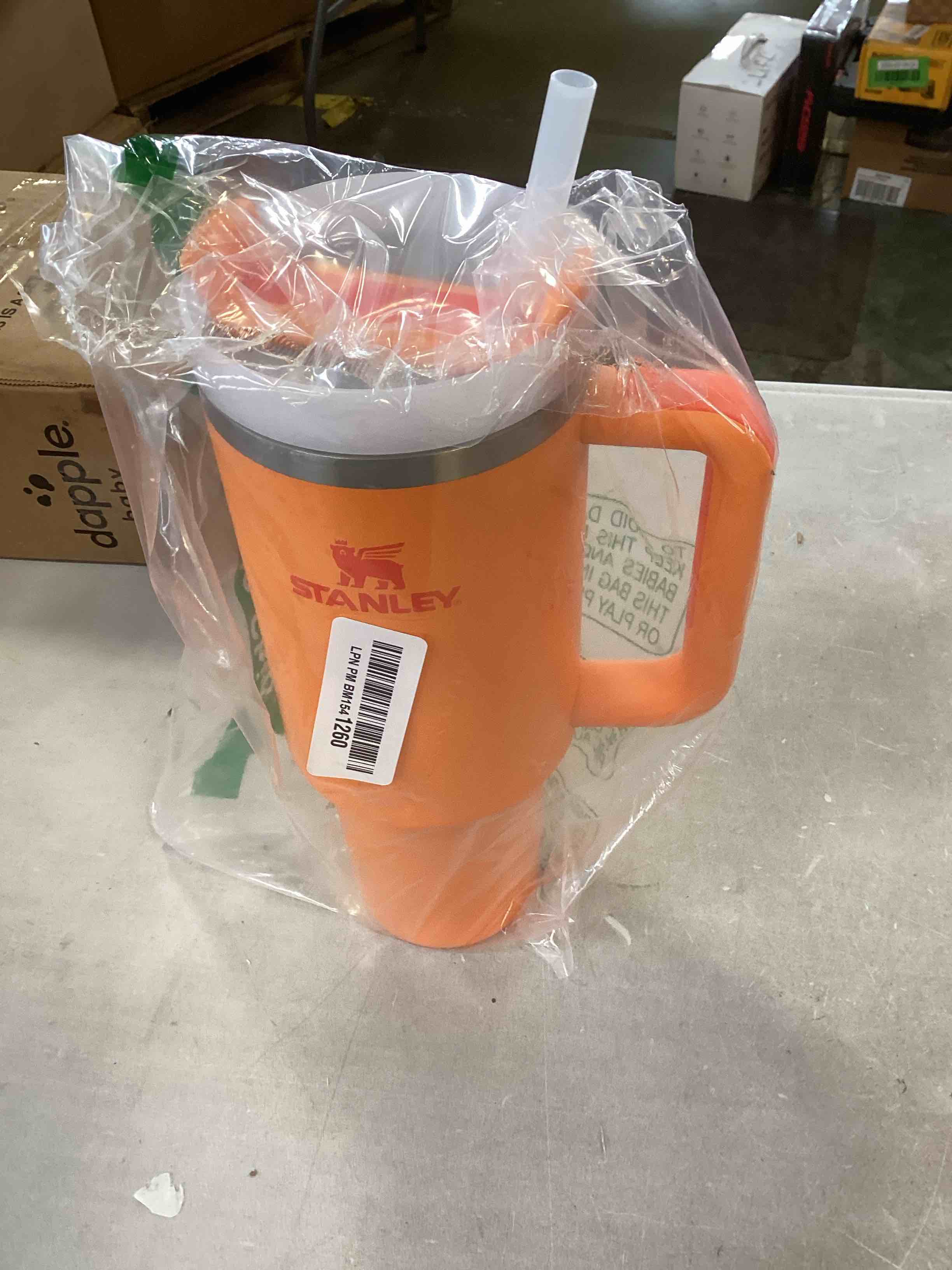 https://s3.amazonaws.com/lotting-images-prod/bidfta/RED6738389_1721920188201.jpeg