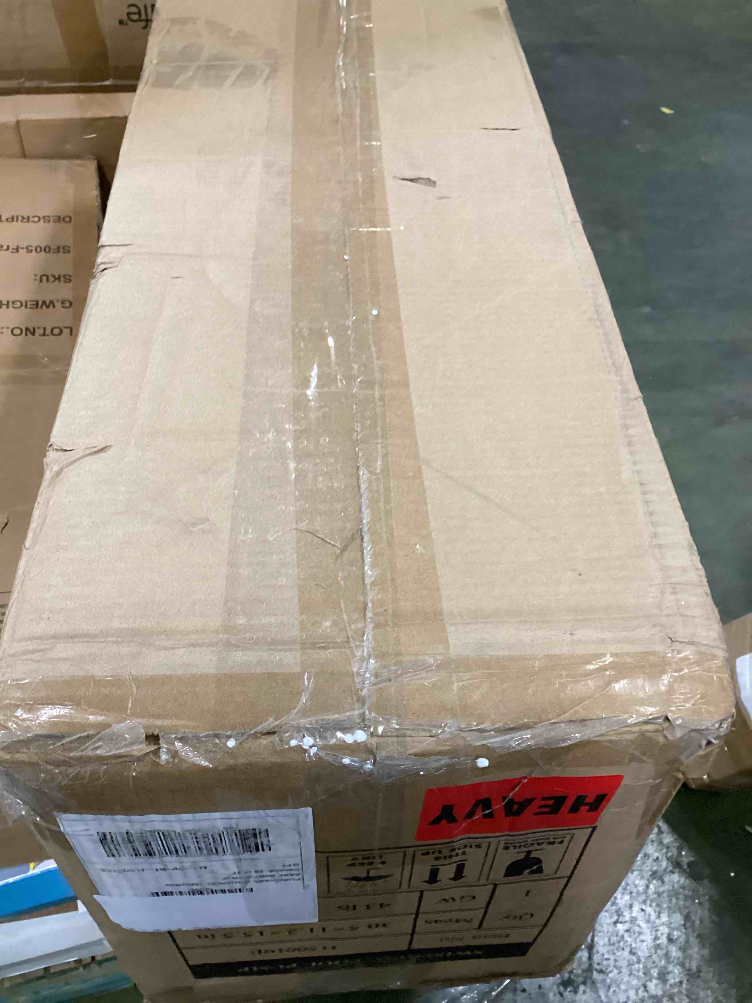 https://s3.amazonaws.com/lotting-images-prod/bidfta/RED6738636_1721161301216.jpeg