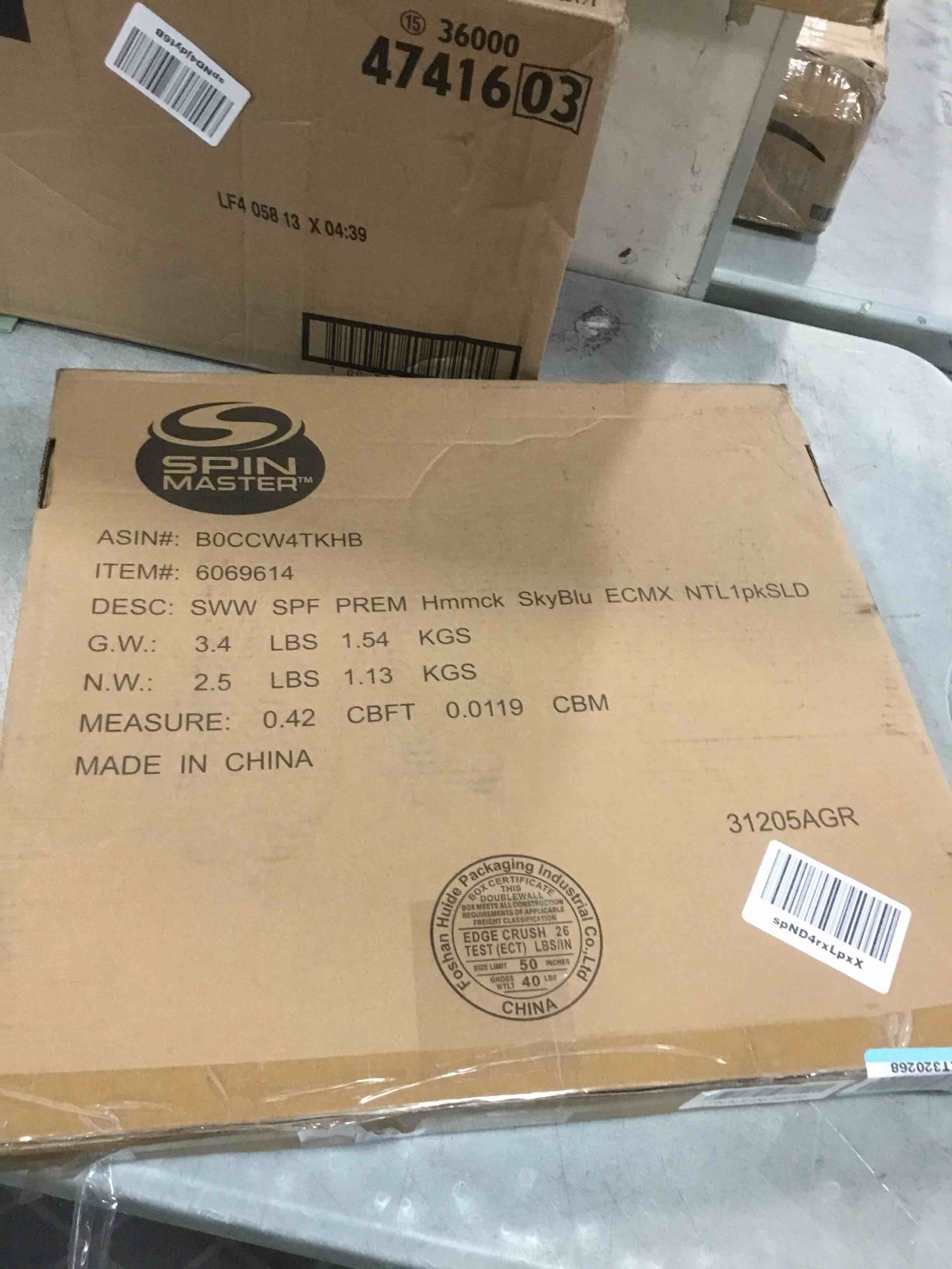 https://s3.amazonaws.com/lotting-images-prod/bidfta/RED6740528_1721412795853.jpeg