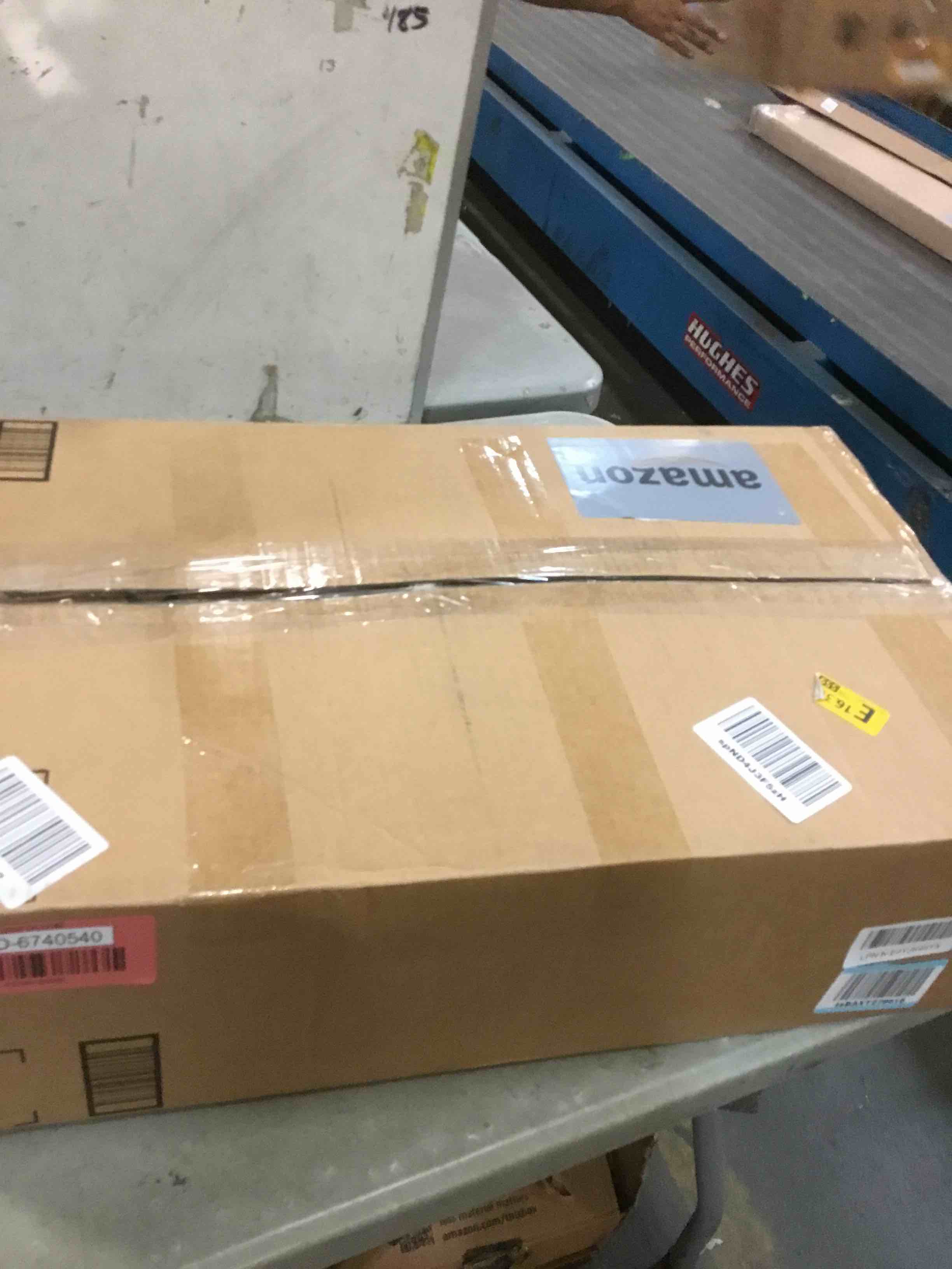 https://s3.amazonaws.com/lotting-images-prod/bidfta/RED6740540_1721413971425.jpeg