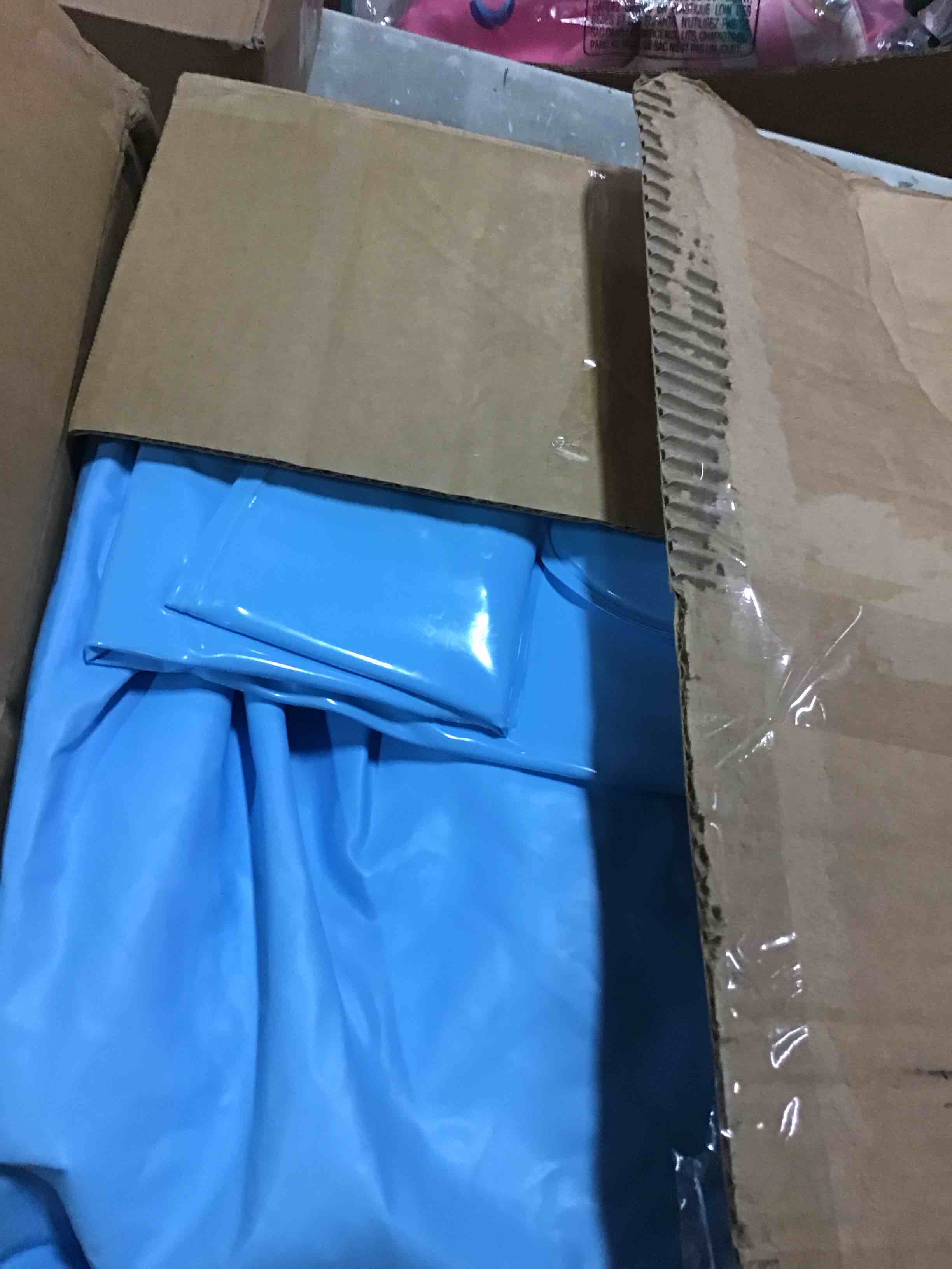 https://s3.amazonaws.com/lotting-images-prod/bidfta/RED6741910_1721490633748.jpeg