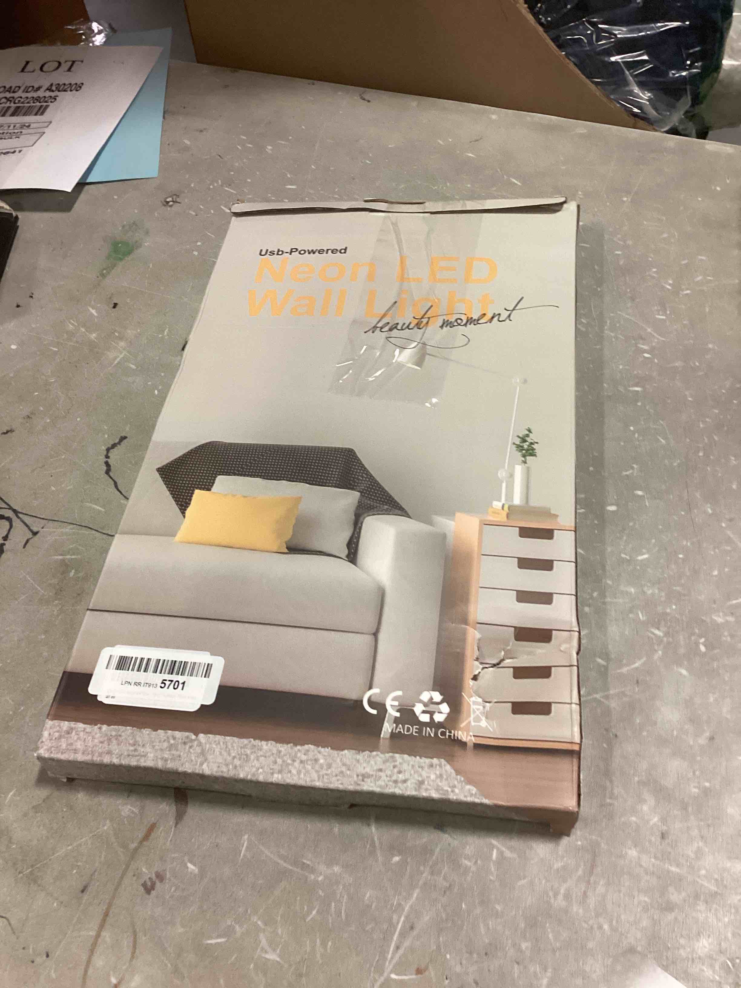 https://s3.amazonaws.com/lotting-images-prod/bidfta/RED6742133_1721667254733.jpeg