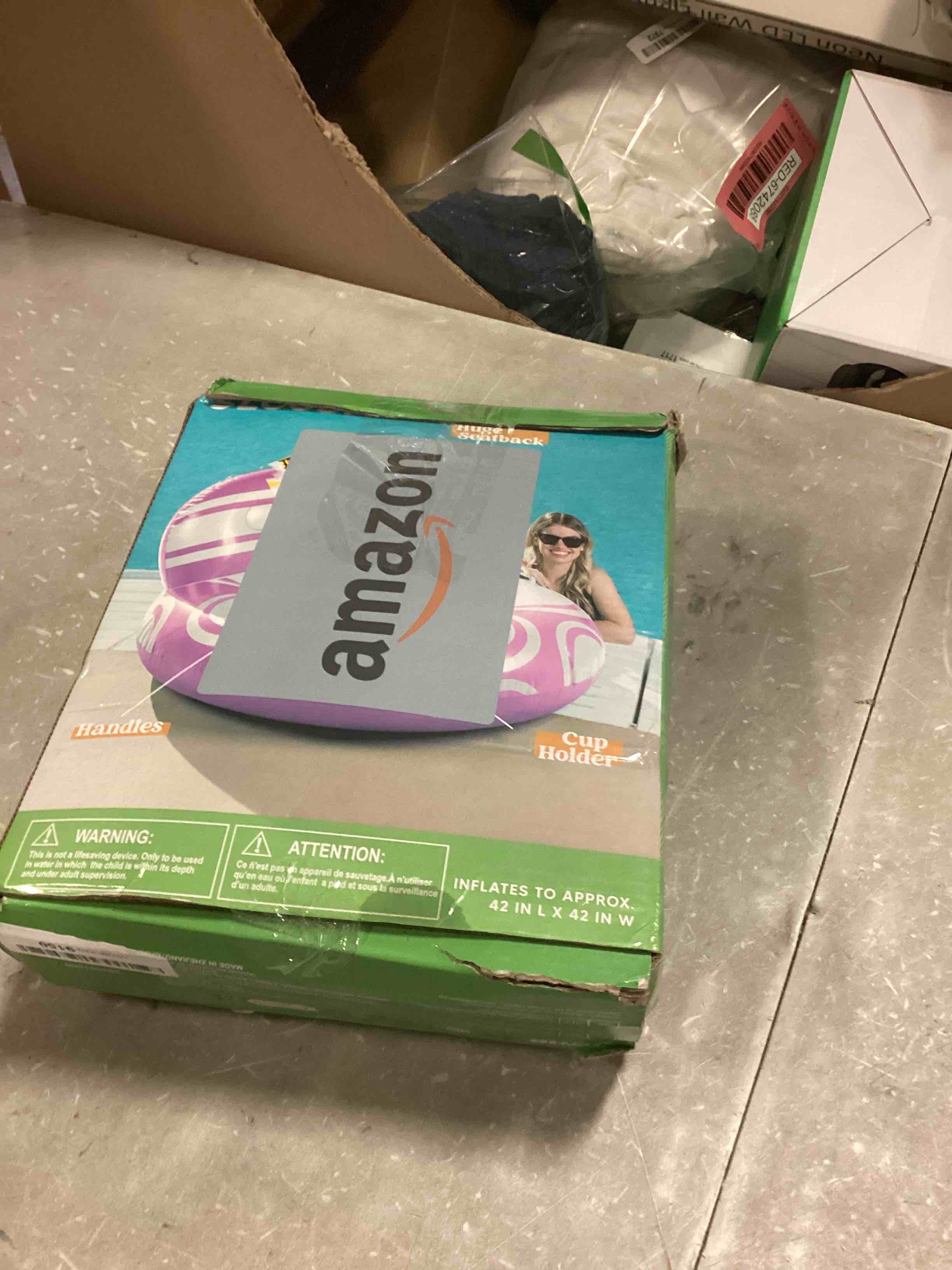 https://s3.amazonaws.com/lotting-images-prod/bidfta/RED6742146_1721668218996.jpeg