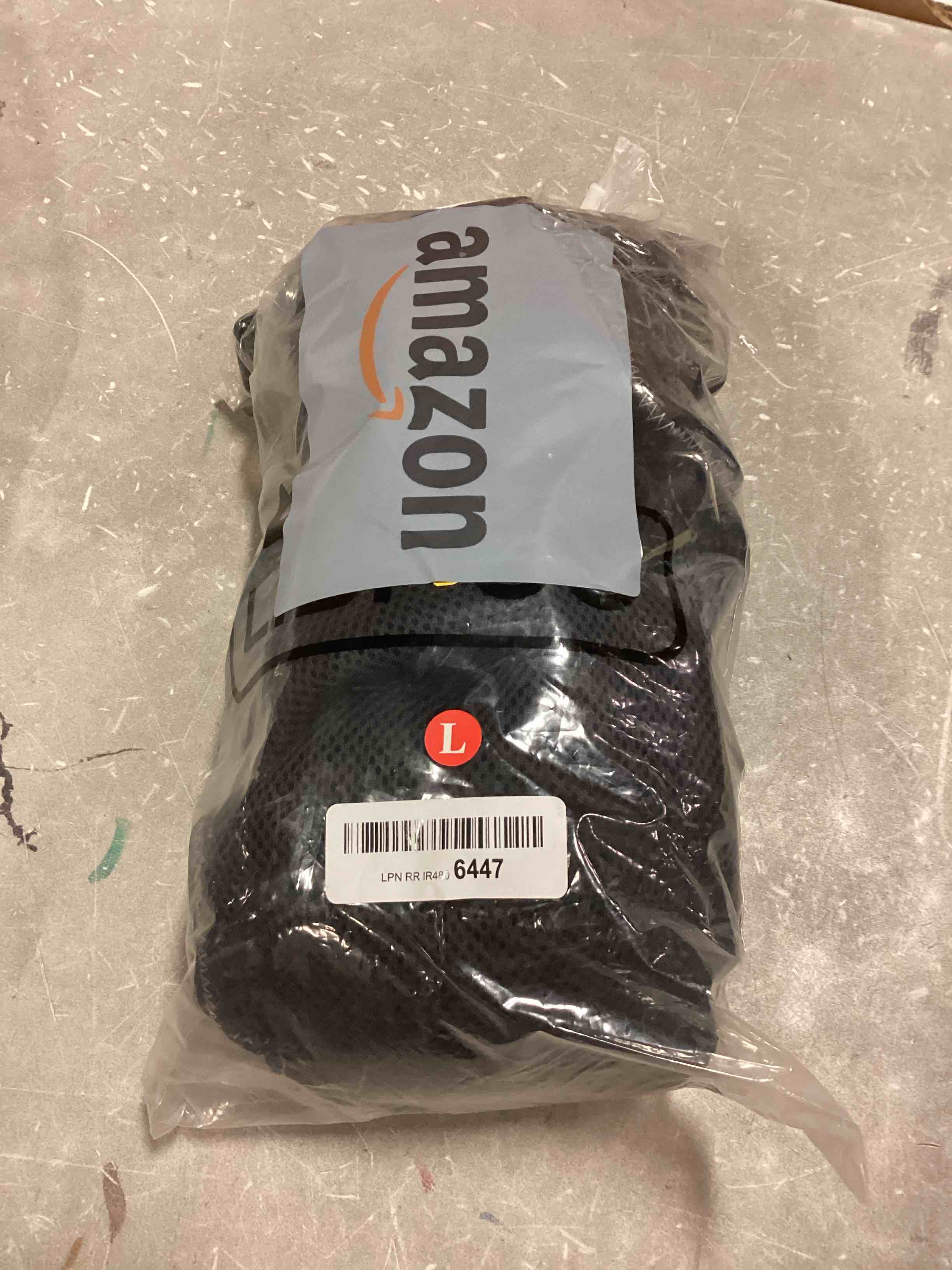 https://s3.amazonaws.com/lotting-images-prod/bidfta/RED6742656_1721877684402.jpeg