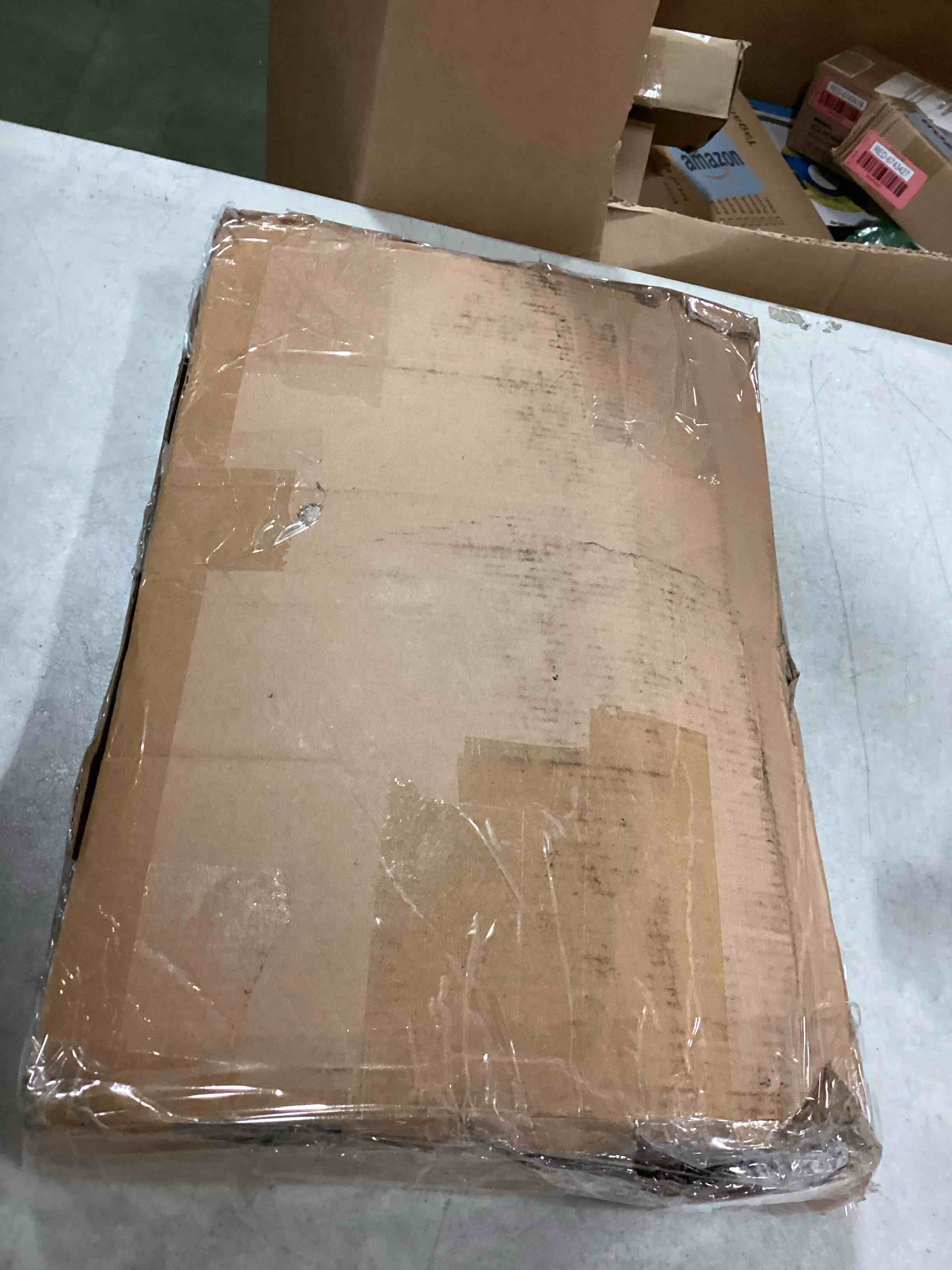 https://s3.amazonaws.com/lotting-images-prod/bidfta/RED6743429_1722306477869.jpeg