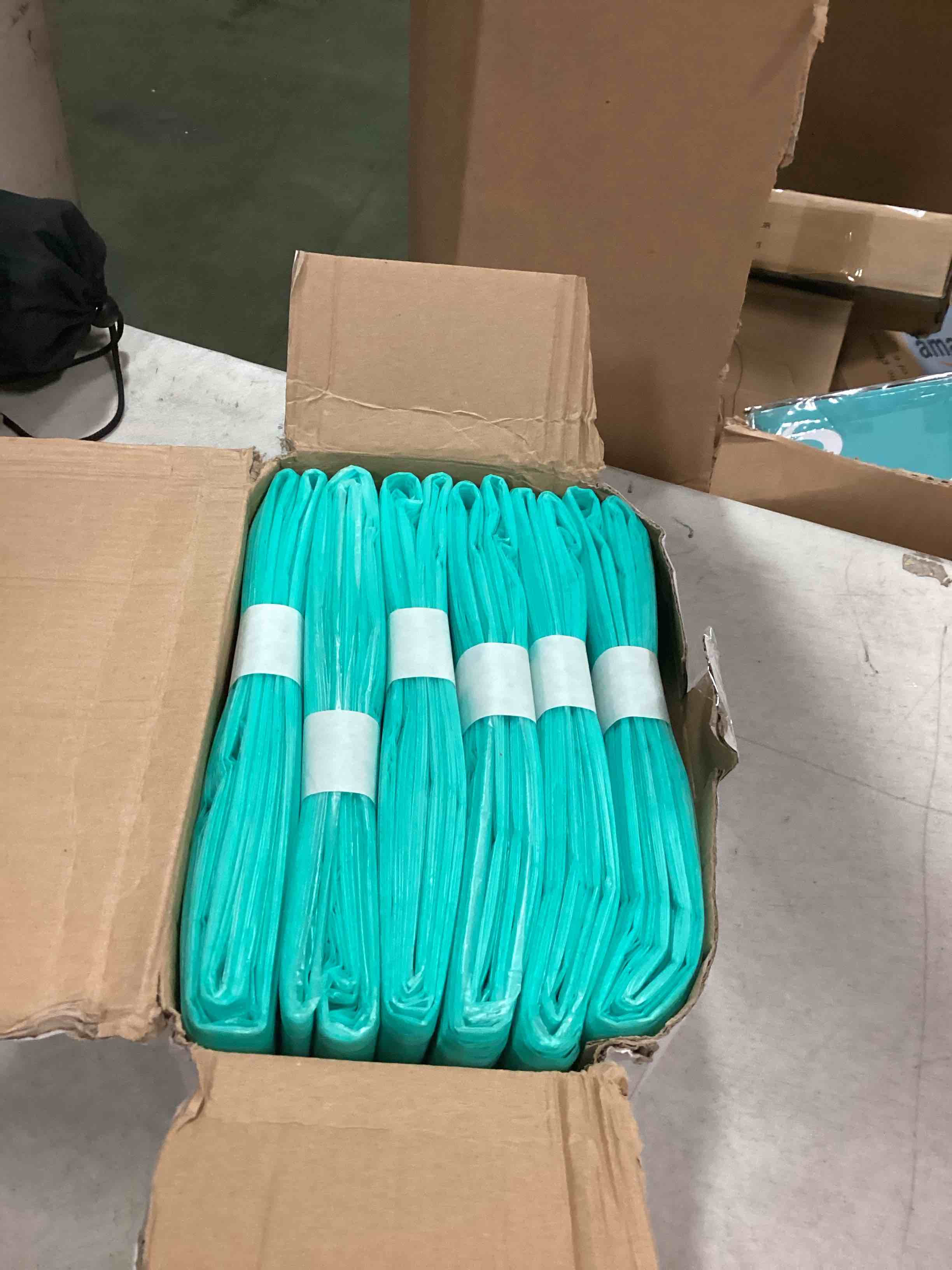 https://s3.amazonaws.com/lotting-images-prod/bidfta/RED6743433_1722306751856.jpeg