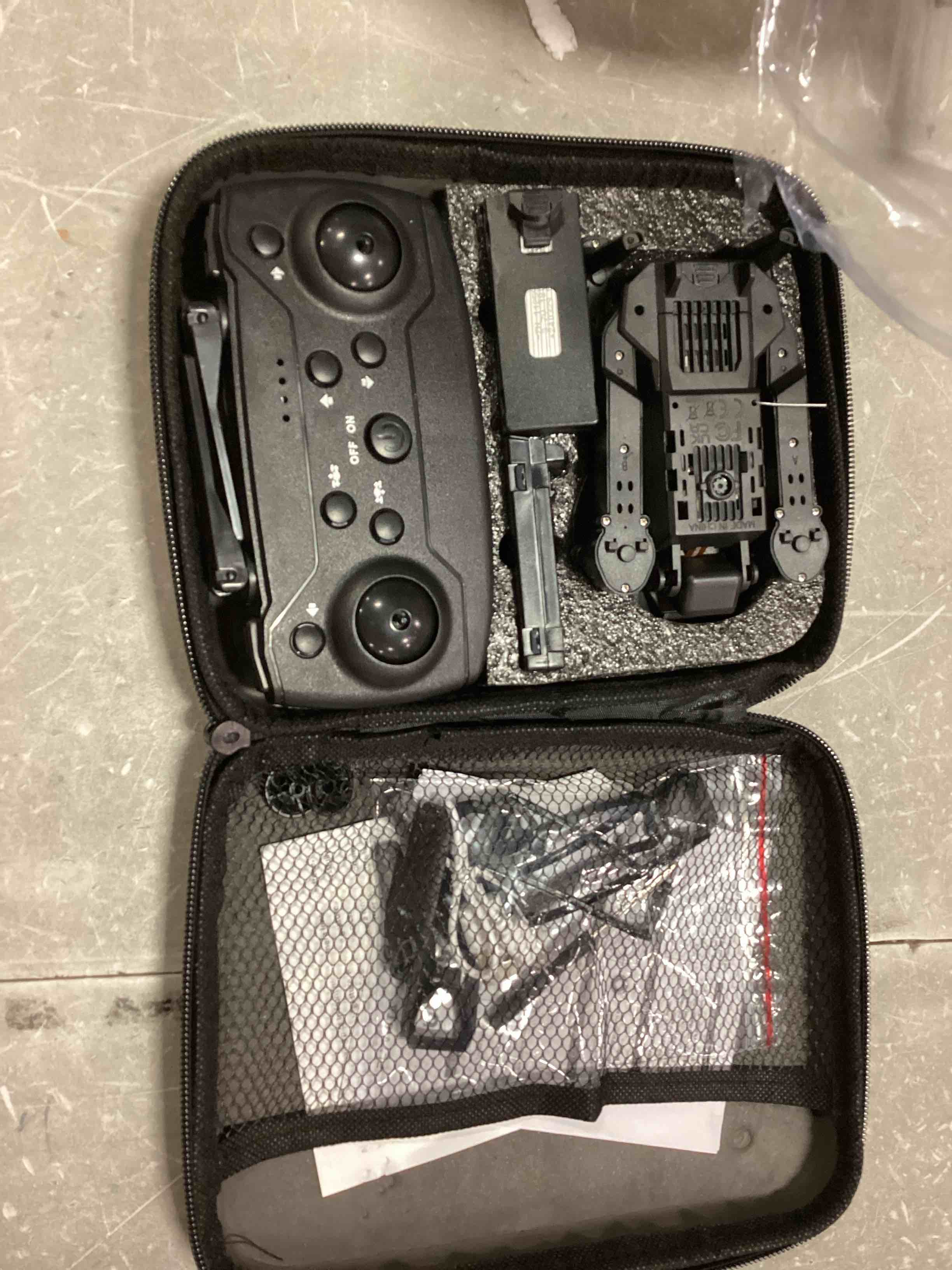 https://s3.amazonaws.com/lotting-images-prod/bidfta/RED6744376_1722293268260.jpeg