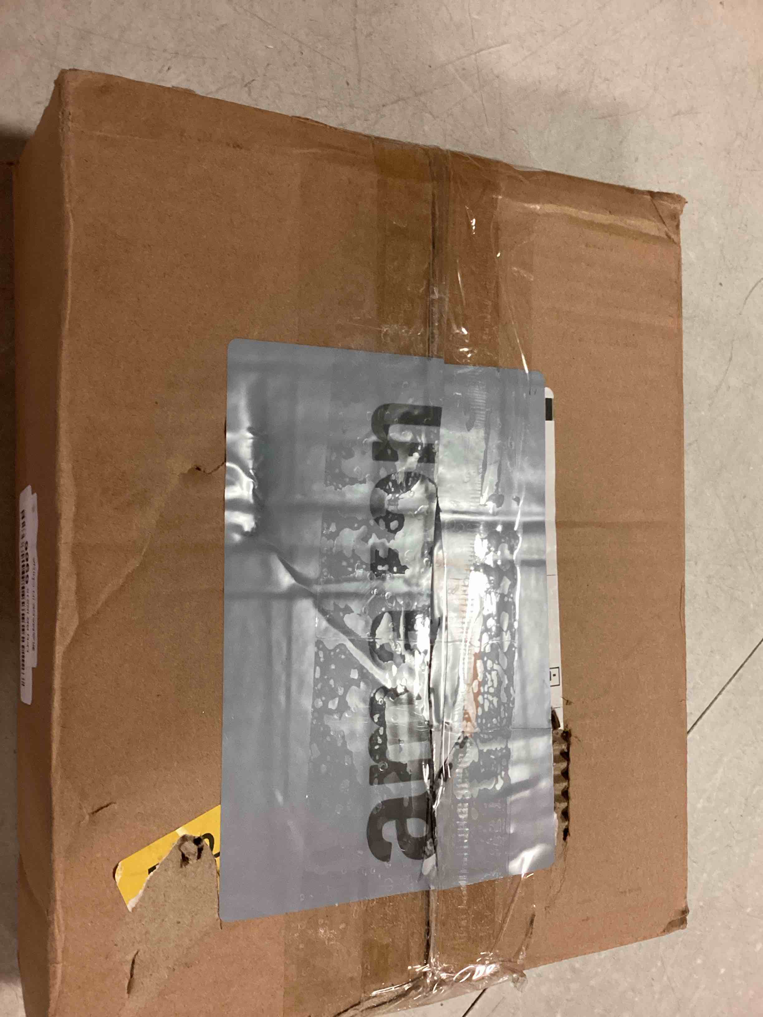 https://s3.amazonaws.com/lotting-images-prod/bidfta/RED6744688_1721408457310.jpeg