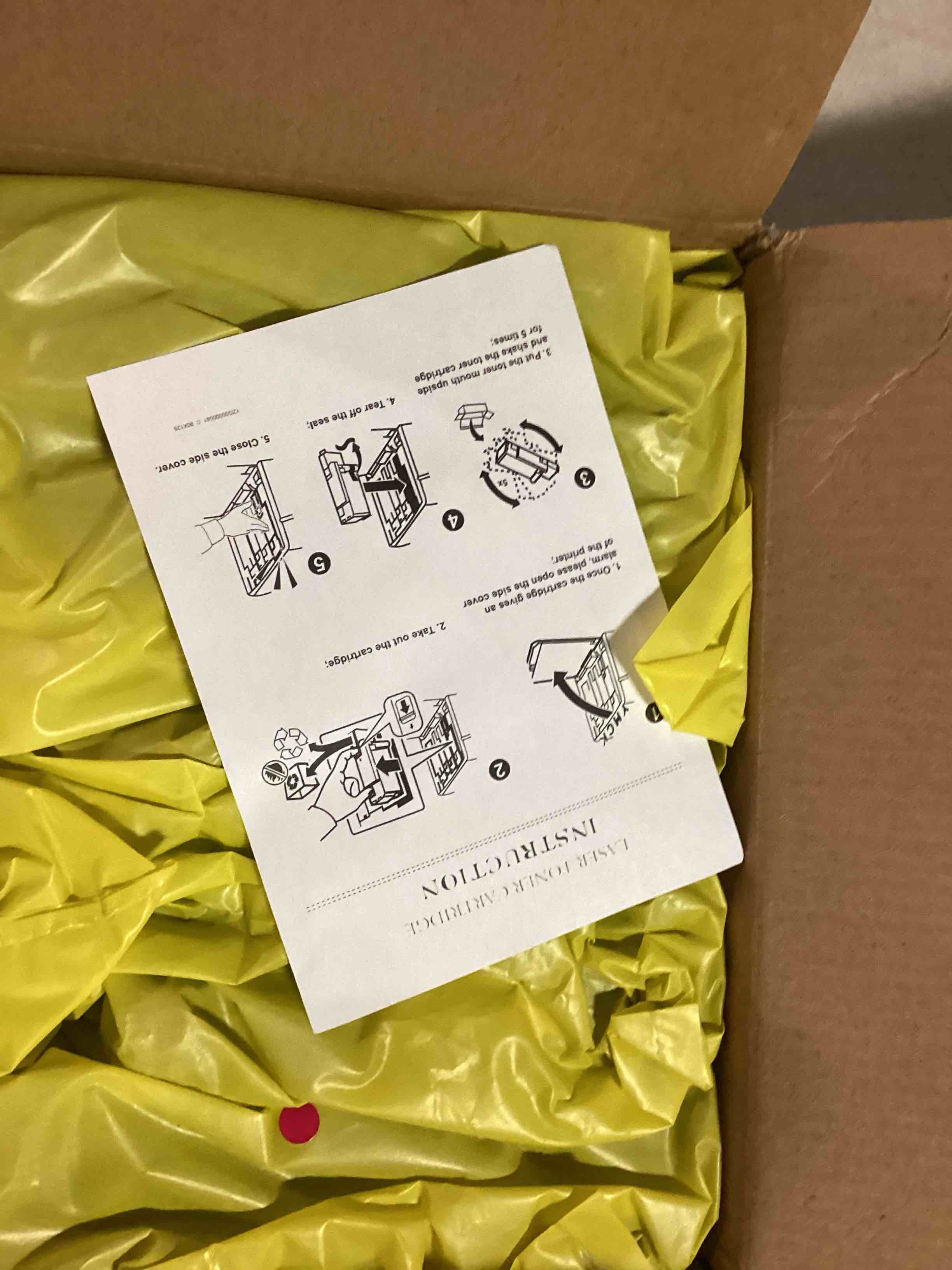 https://s3.amazonaws.com/lotting-images-prod/bidfta/RED6745052_1721654905208.jpeg