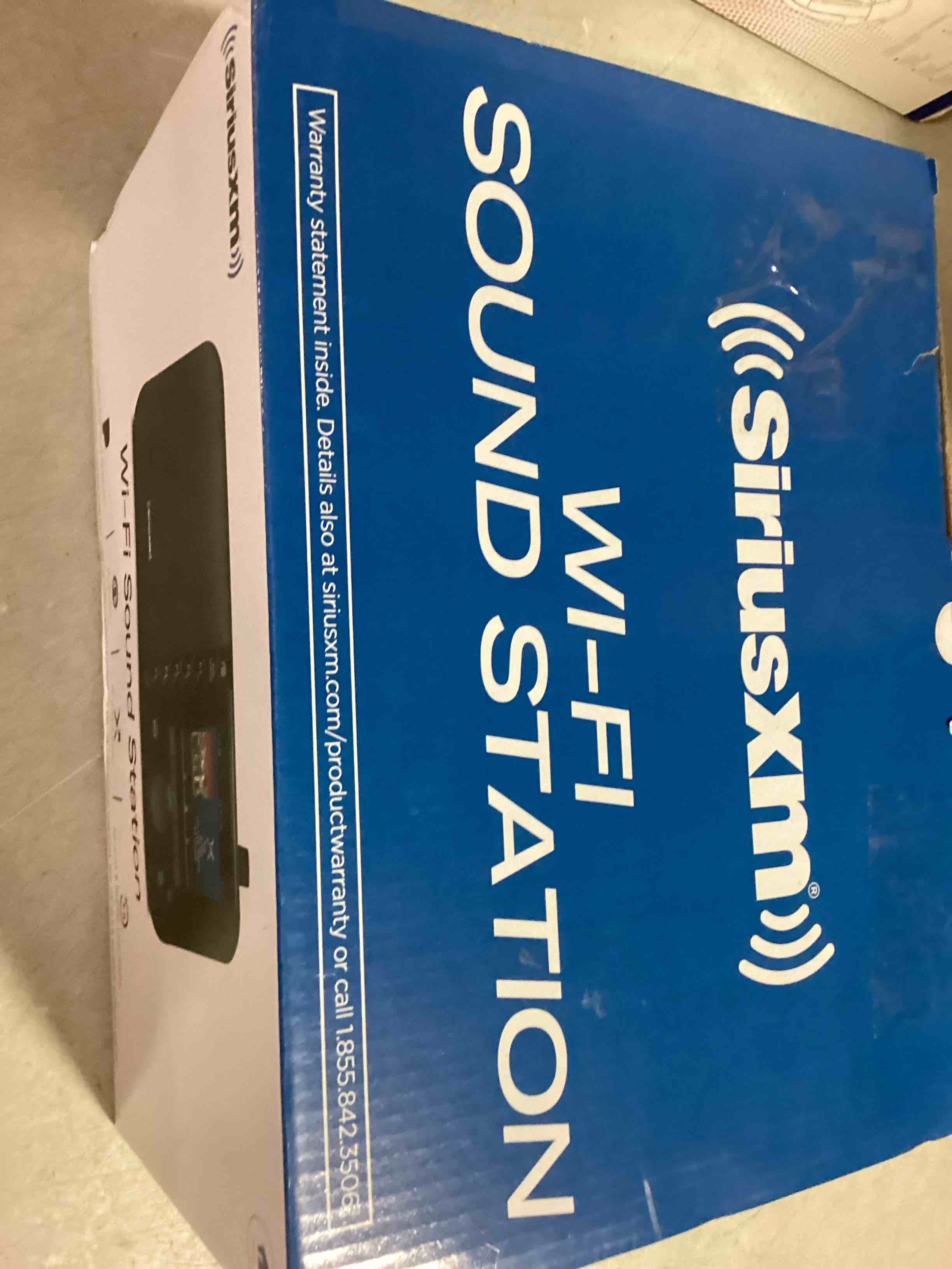 https://s3.amazonaws.com/lotting-images-prod/bidfta/RED6745112_1721662428341.jpeg