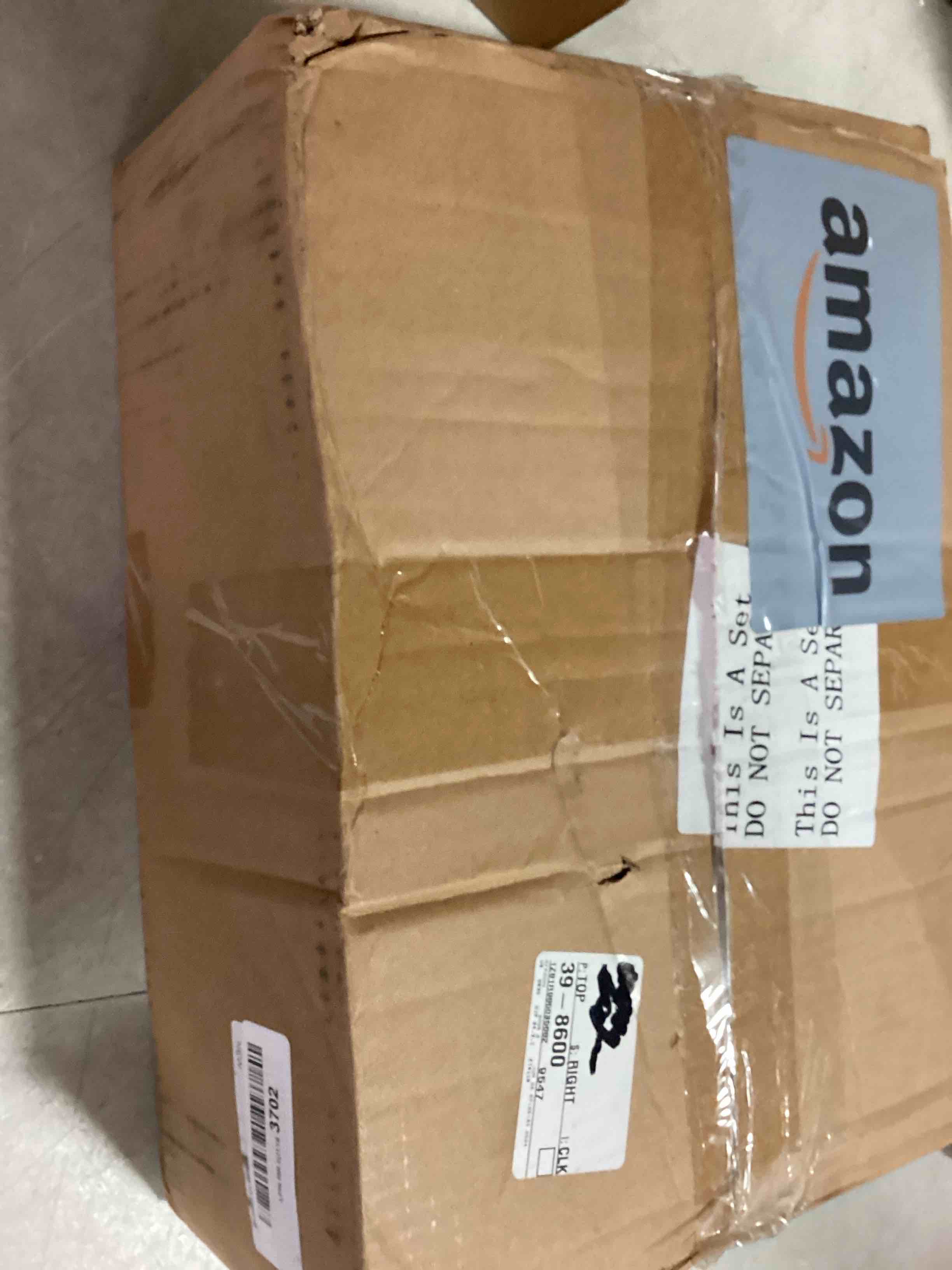https://s3.amazonaws.com/lotting-images-prod/bidfta/RED6745170_1721670107364.jpeg