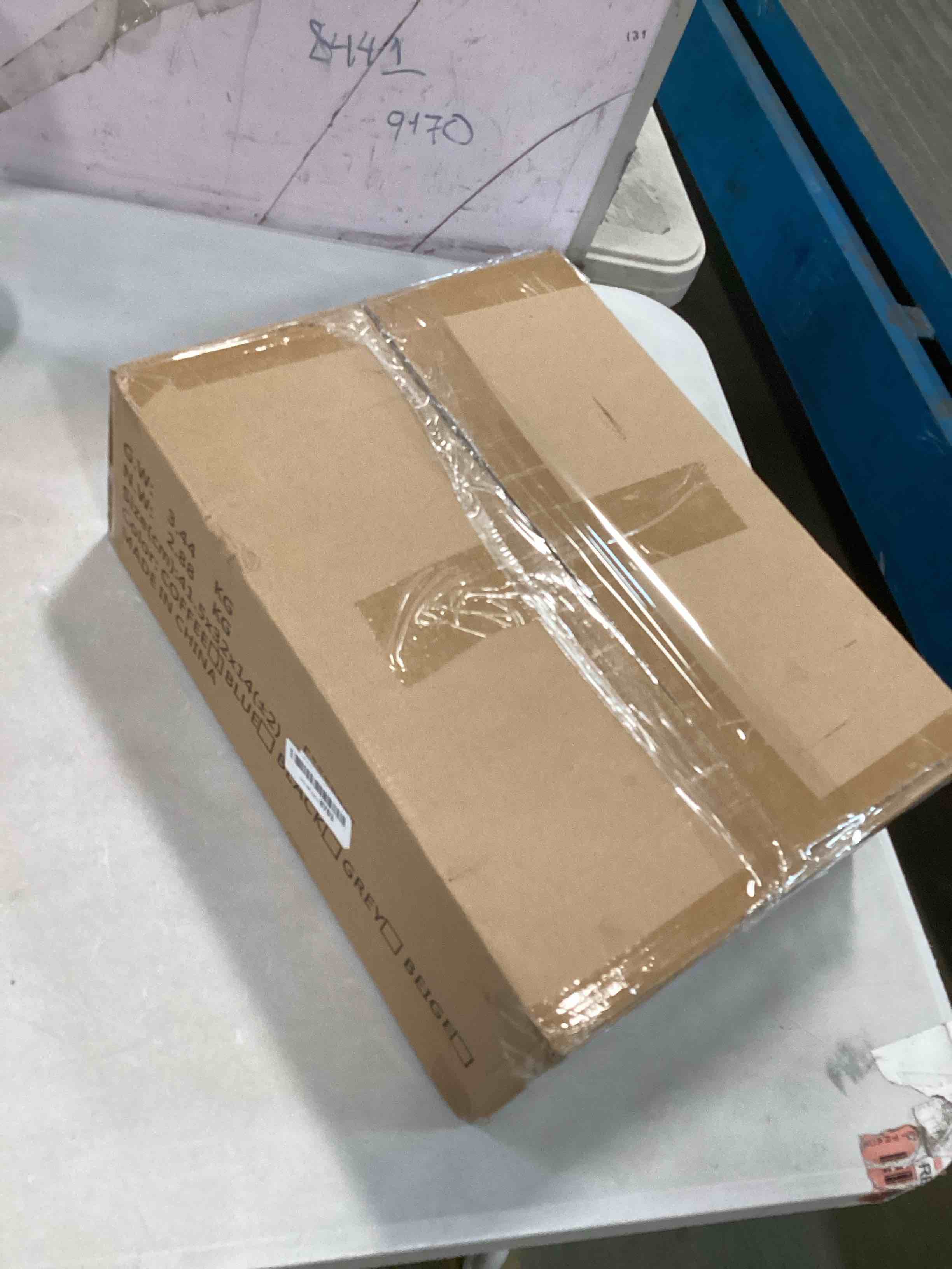 https://s3.amazonaws.com/lotting-images-prod/bidfta/RED6747465_1721319457868.jpeg