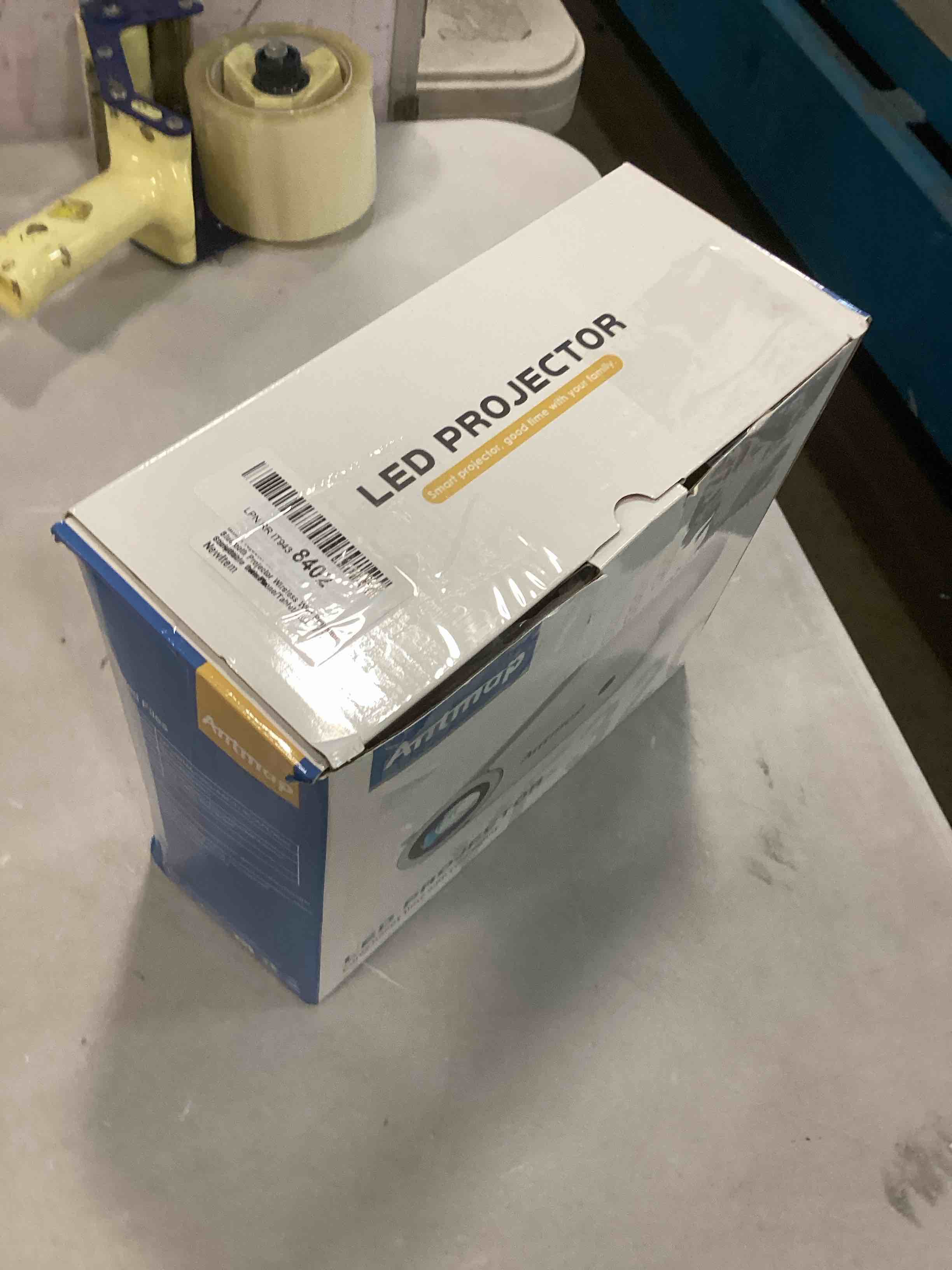 https://s3.amazonaws.com/lotting-images-prod/bidfta/RED6747493_1721323447652.jpeg
