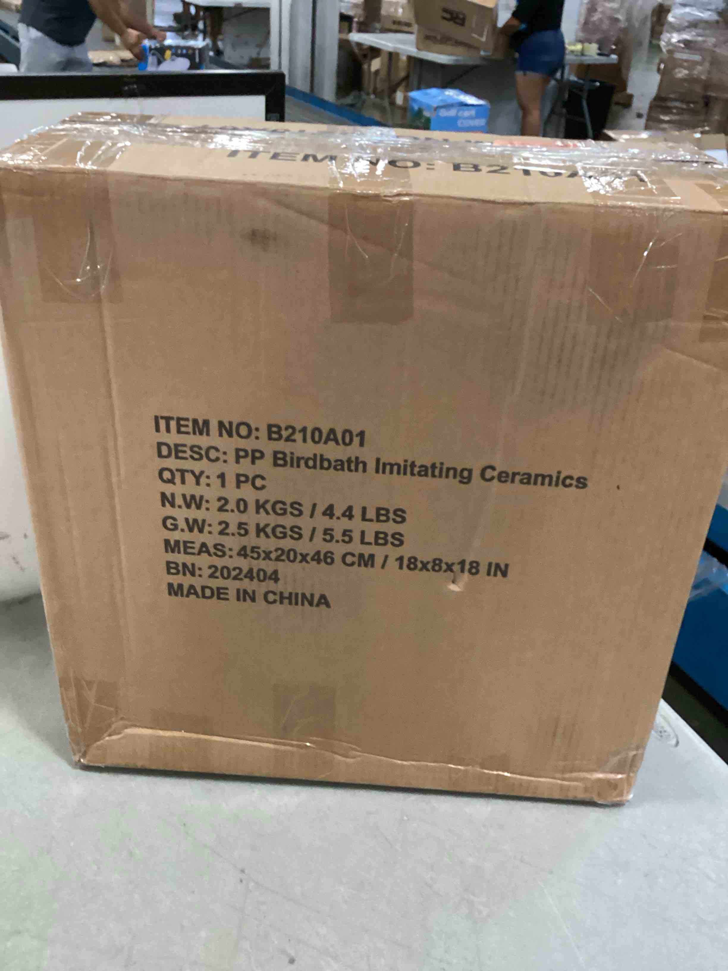https://s3.amazonaws.com/lotting-images-prod/bidfta/RED6748096_1721691261790.jpeg