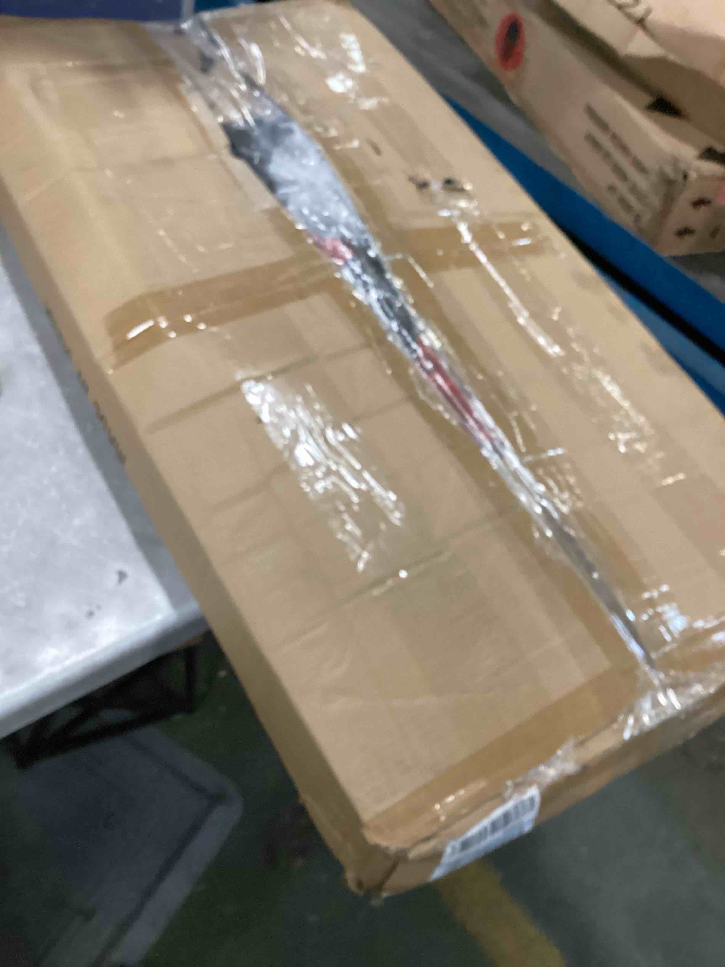 https://s3.amazonaws.com/lotting-images-prod/bidfta/RED6748605_1721836362416.jpeg
