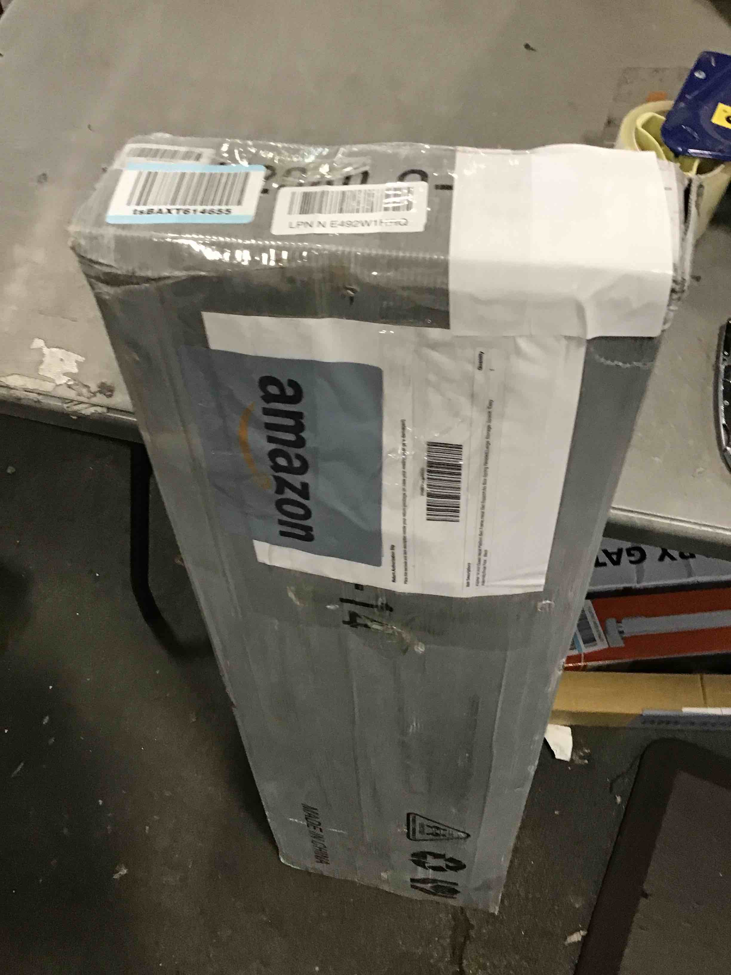 https://s3.amazonaws.com/lotting-images-prod/bidfta/RED6749199_1721406554444.jpeg