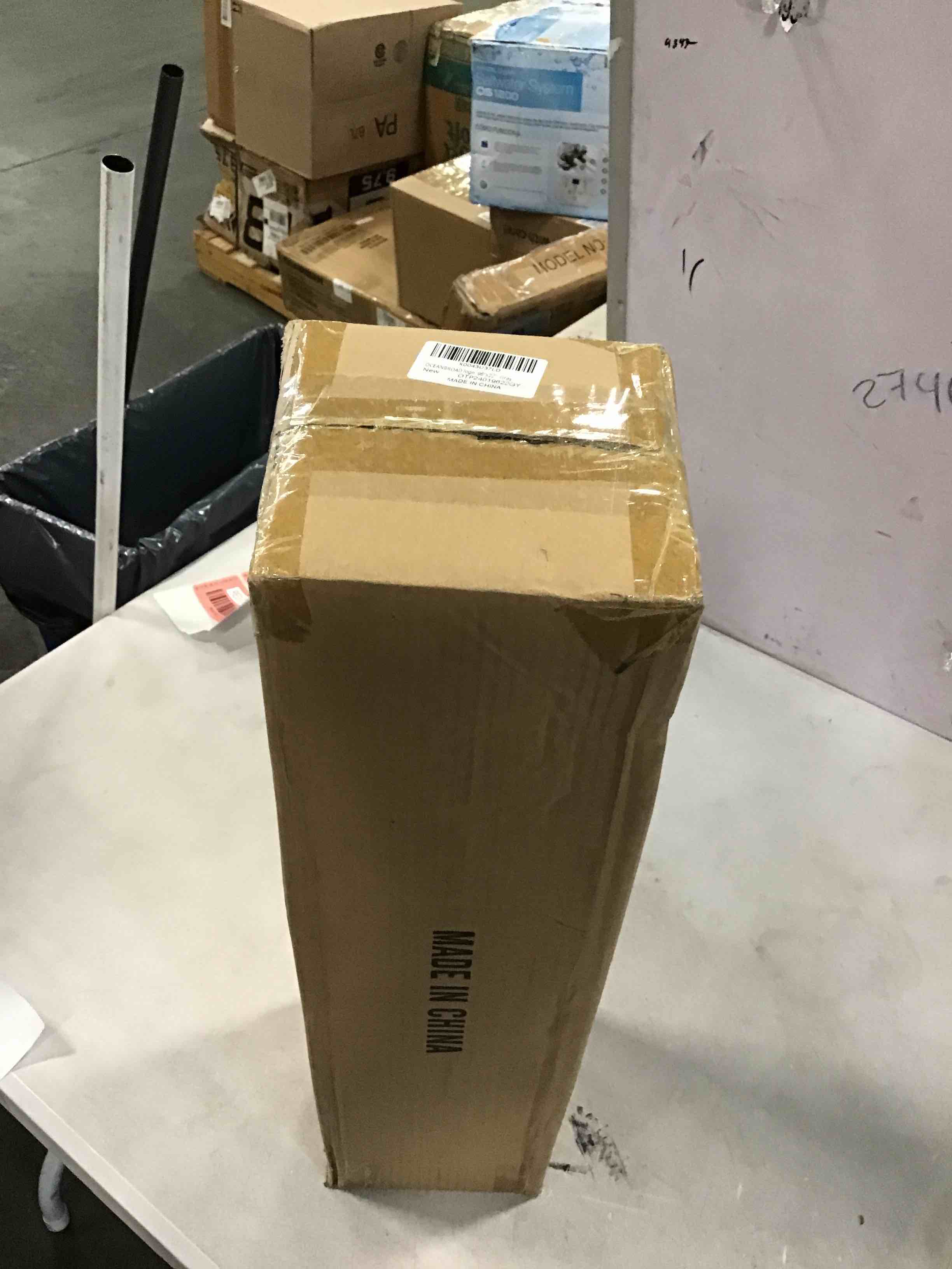 https://s3.amazonaws.com/lotting-images-prod/bidfta/RED6749302_1721738267937.jpeg