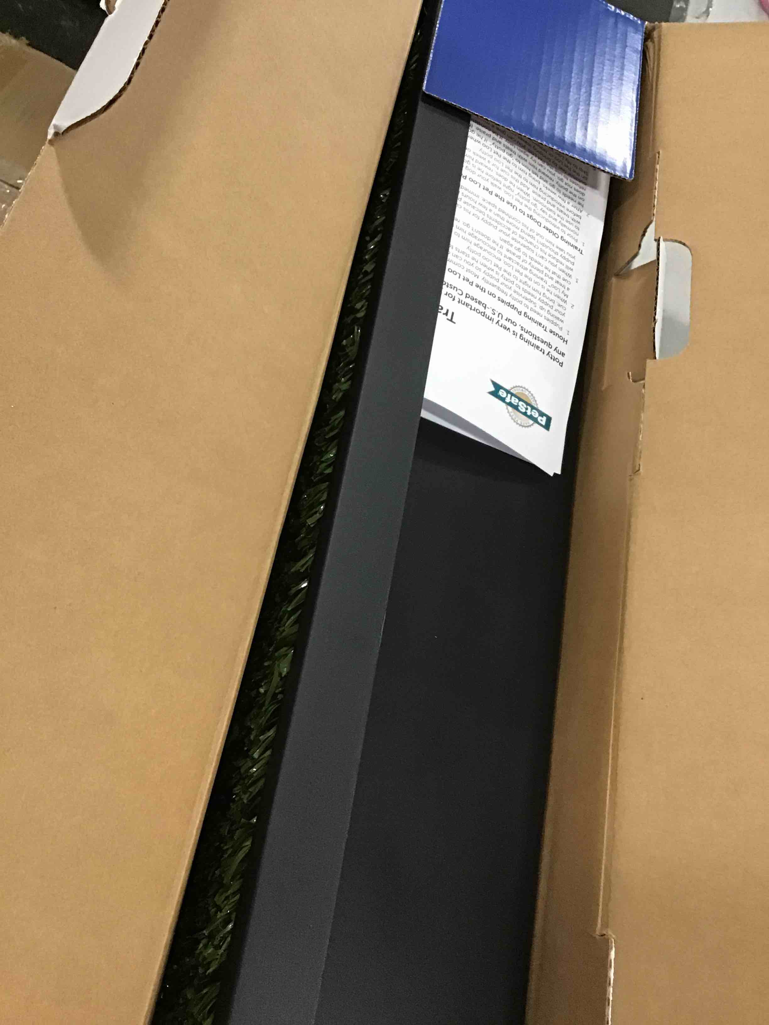 https://s3.amazonaws.com/lotting-images-prod/bidfta/RED6749303_1721738324613.jpeg