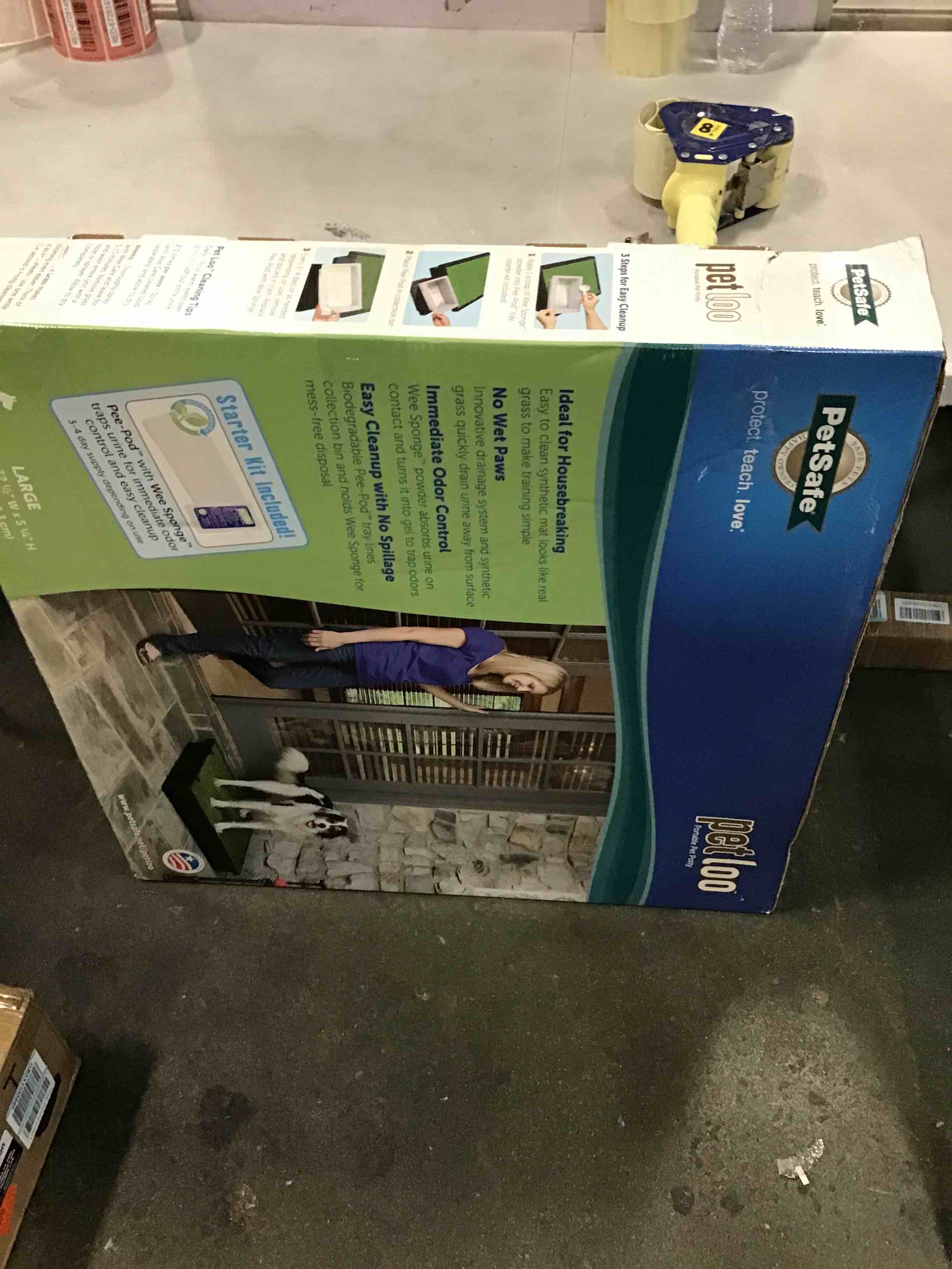 https://s3.amazonaws.com/lotting-images-prod/bidfta/RED6749303_1721738370086.jpeg