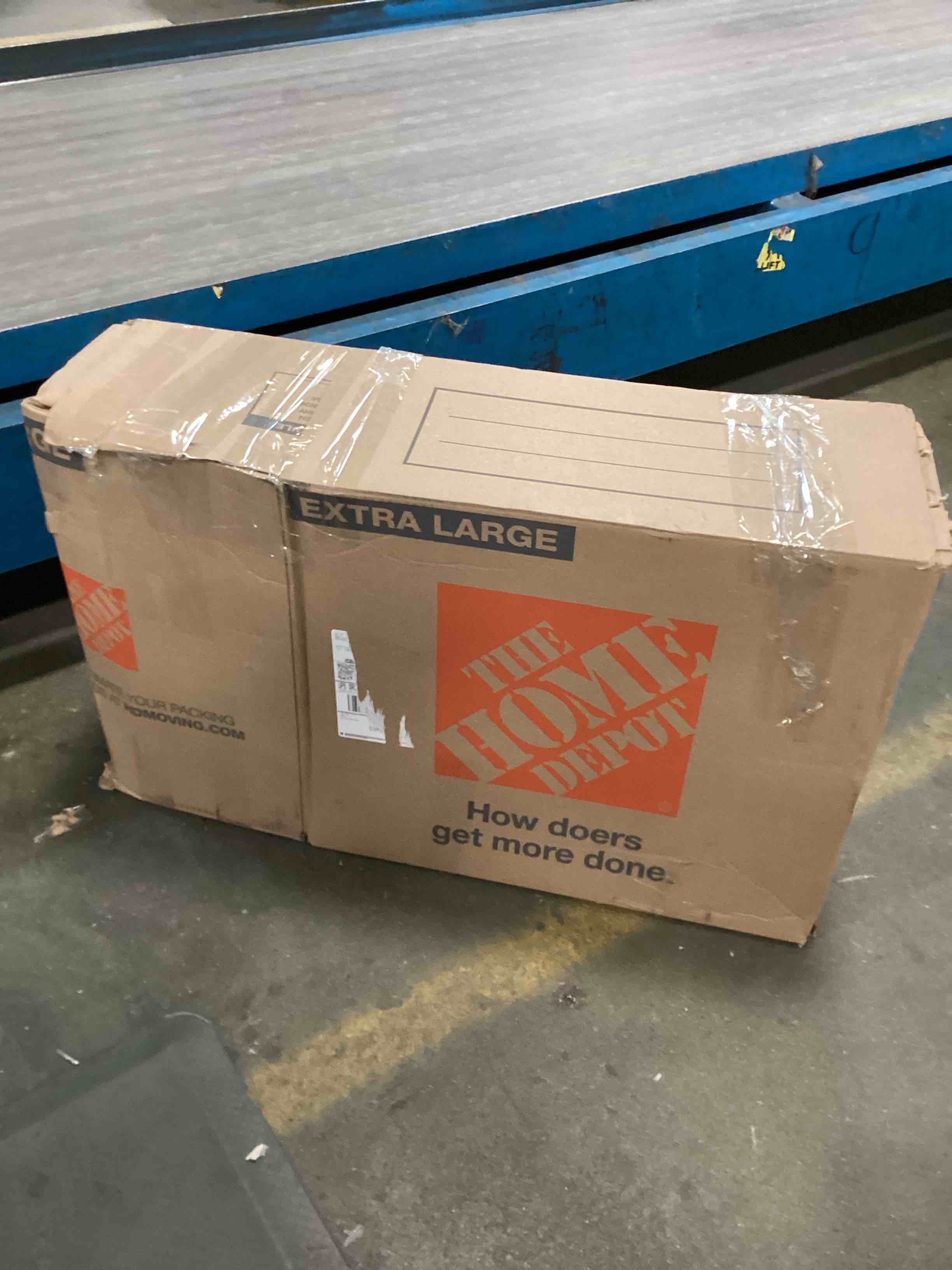 https://s3.amazonaws.com/lotting-images-prod/bidfta/RED6750229_1721856570987.jpeg