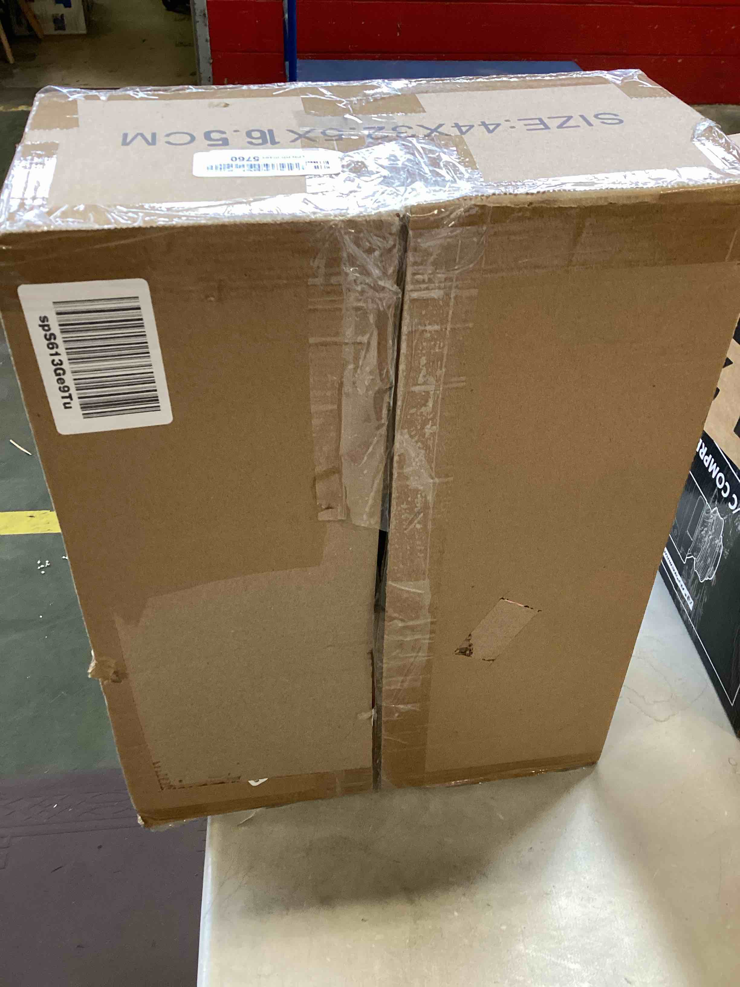 https://s3.amazonaws.com/lotting-images-prod/bidfta/RED6750528_1721244302695.jpeg