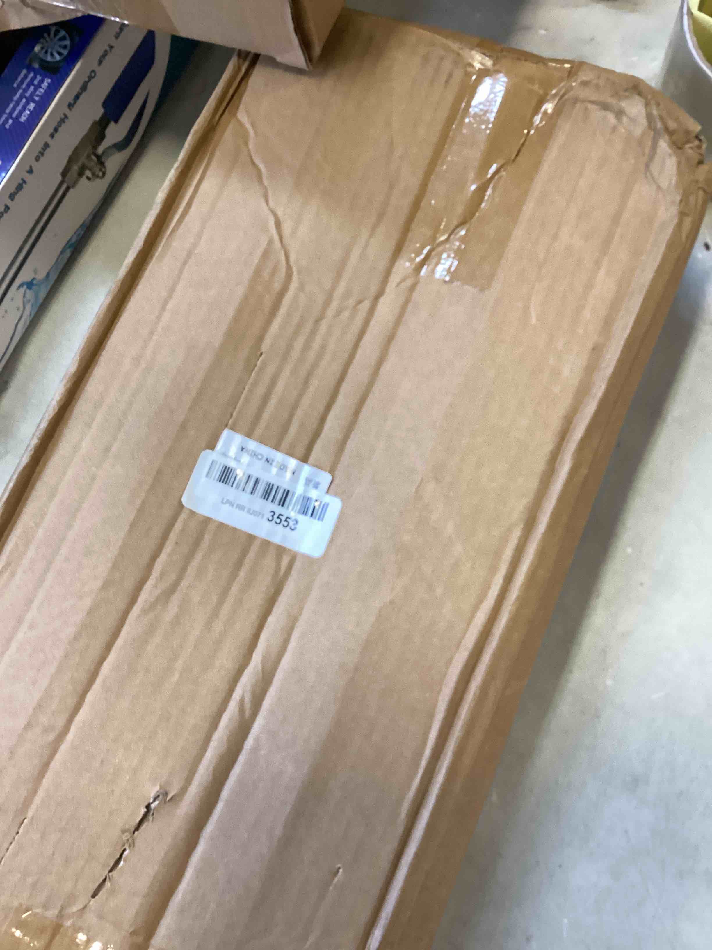 https://s3.amazonaws.com/lotting-images-prod/bidfta/RED6750711_1721321979883.jpeg