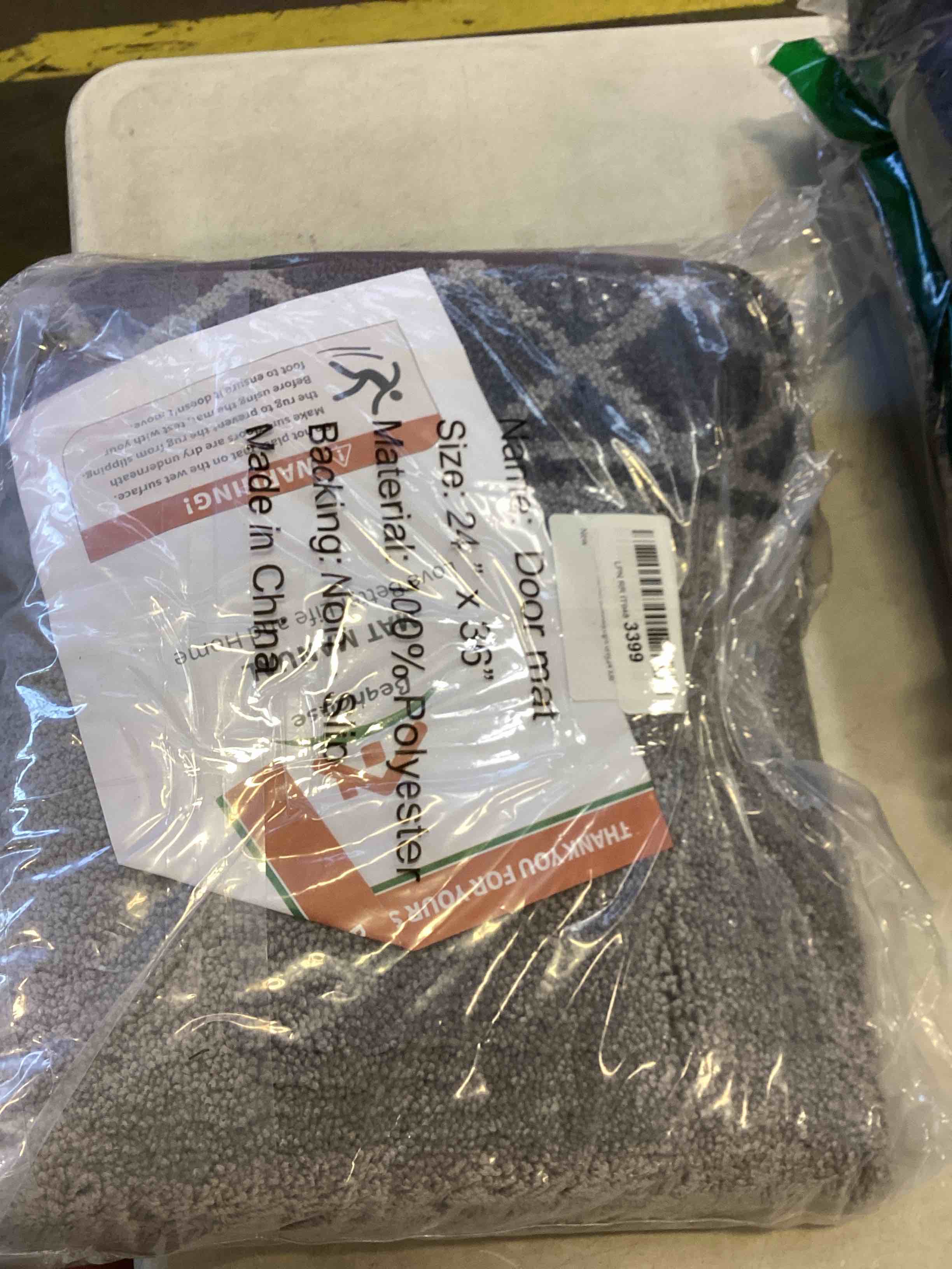 https://s3.amazonaws.com/lotting-images-prod/bidfta/RED6750856_1721391226924.jpeg