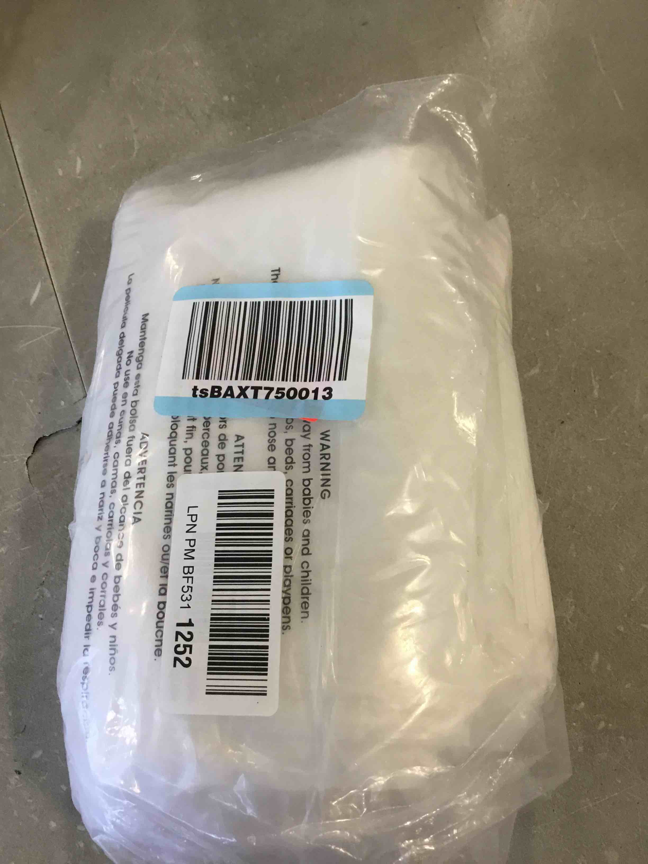 https://s3.amazonaws.com/lotting-images-prod/bidfta/RED6753319_1724071334331.jpeg