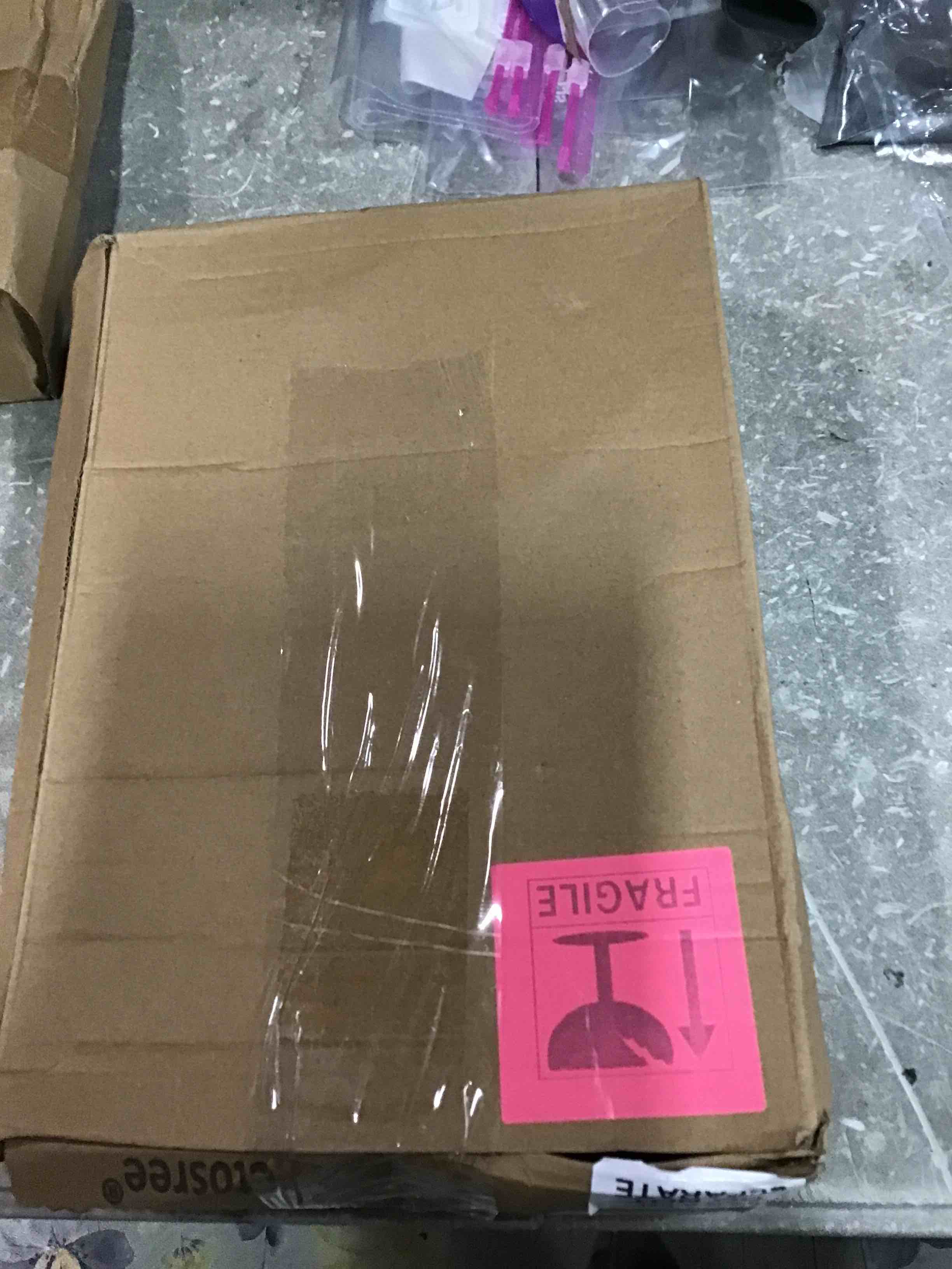 https://s3.amazonaws.com/lotting-images-prod/bidfta/RED6754774_1723564642153.jpeg
