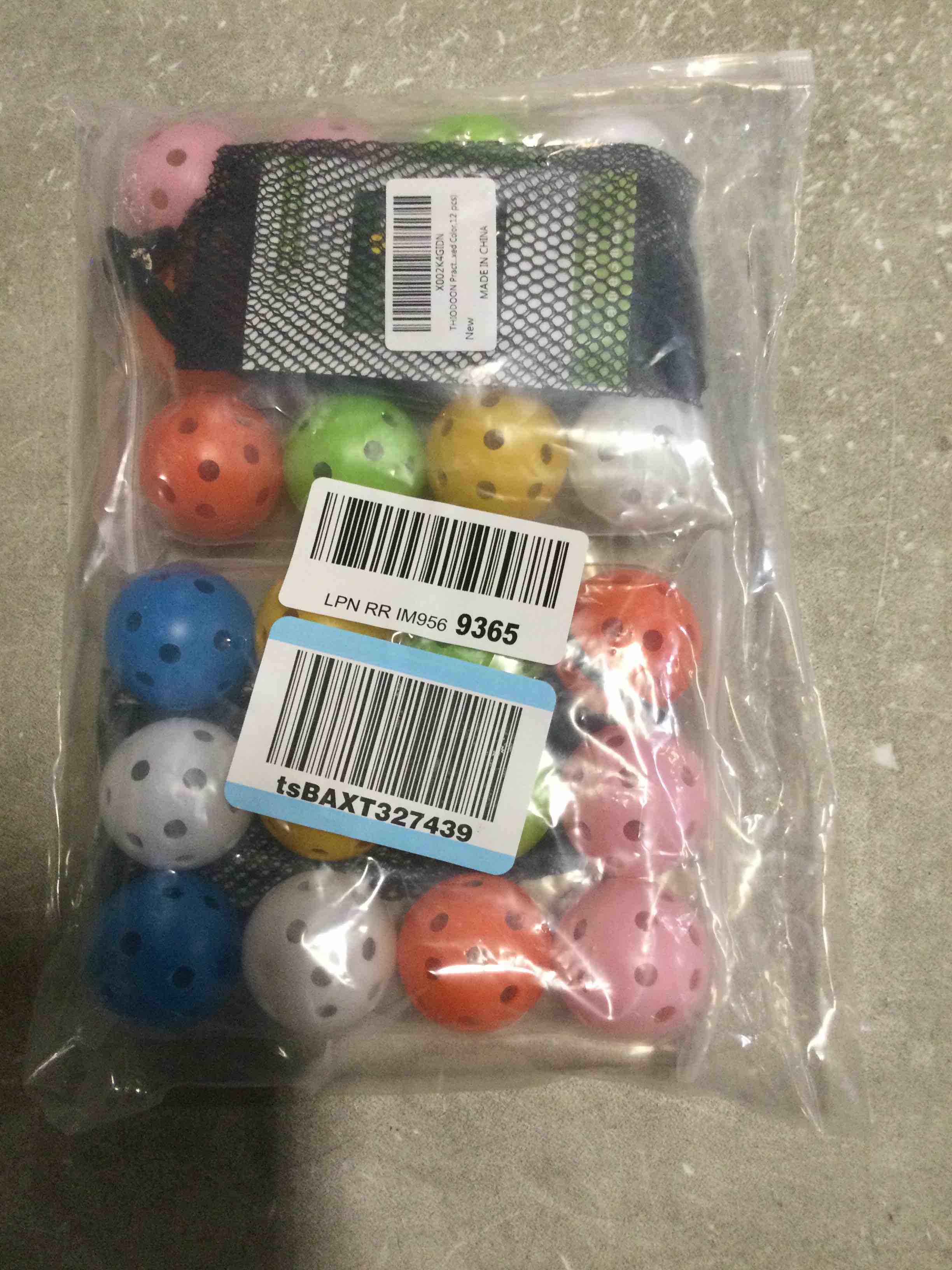 https://s3.amazonaws.com/lotting-images-prod/bidfta/RED6755003_1722964687074.jpeg
