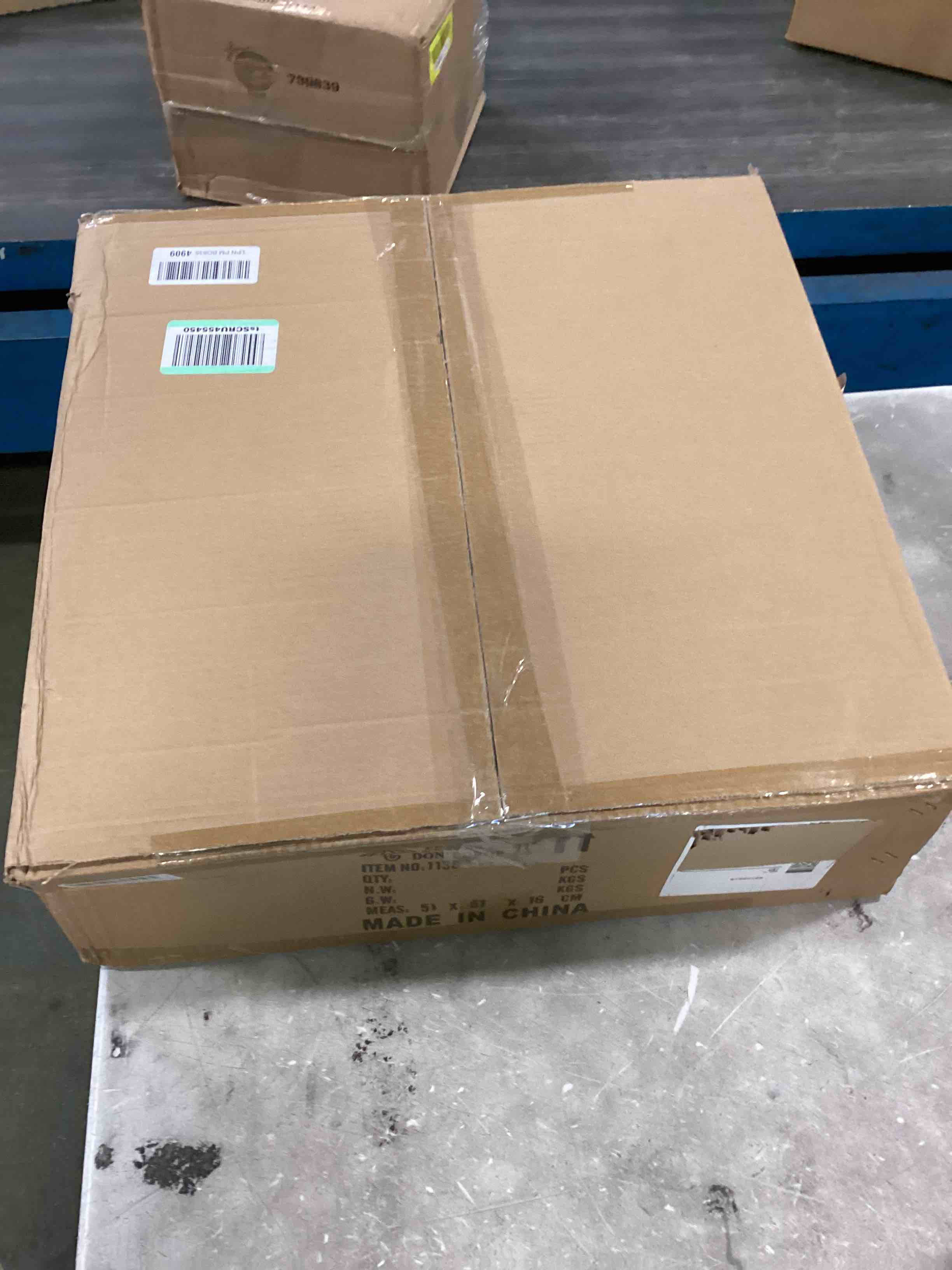 https://s3.amazonaws.com/lotting-images-prod/bidfta/RED6755651_1723479095376.jpeg