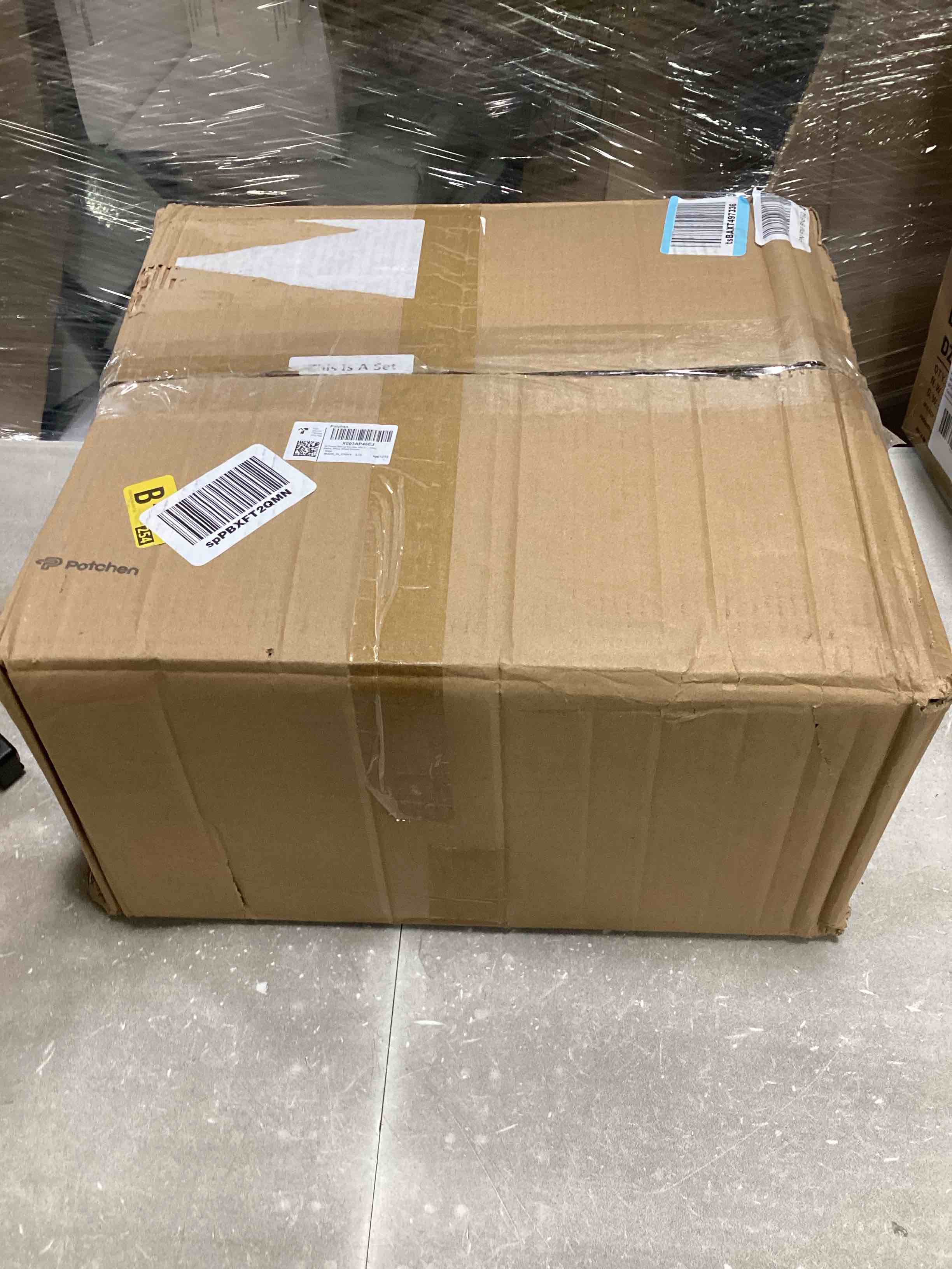https://s3.amazonaws.com/lotting-images-prod/bidfta/RED6756076_1723663003912.jpeg