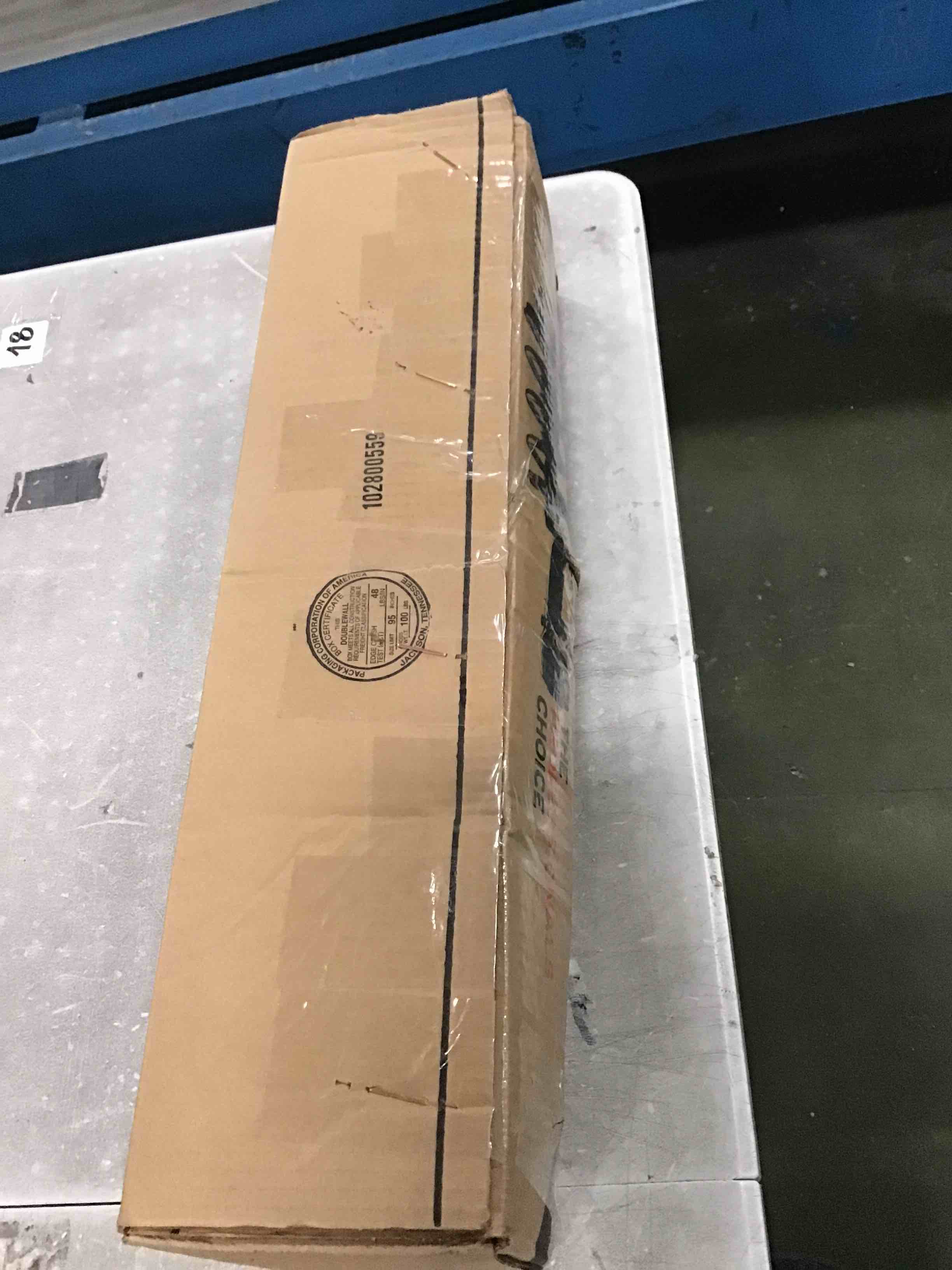 https://s3.amazonaws.com/lotting-images-prod/bidfta/RED6756535_1722564074290.jpeg