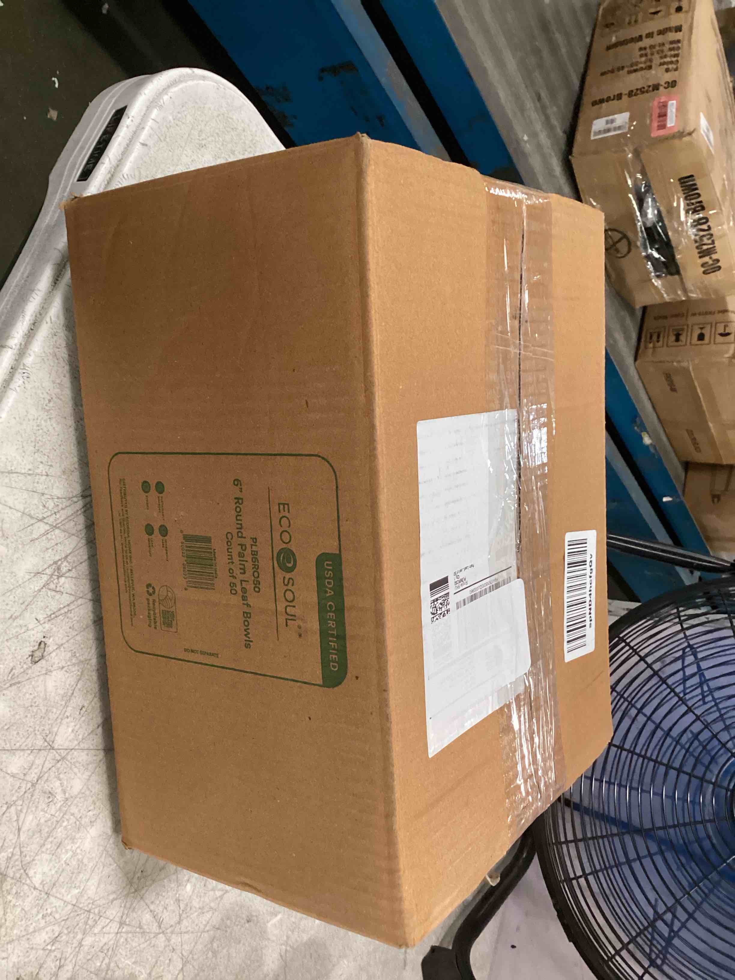 https://s3.amazonaws.com/lotting-images-prod/bidfta/RED6756895_1722900593606.jpeg
