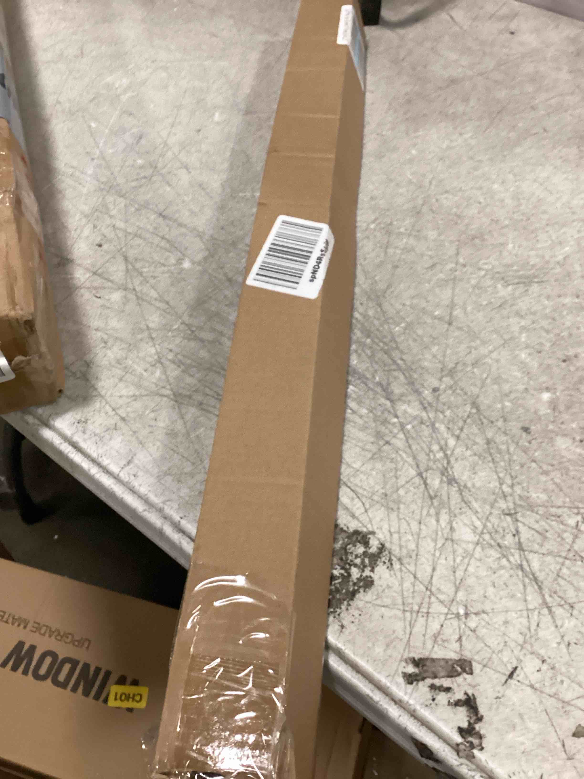 https://s3.amazonaws.com/lotting-images-prod/bidfta/RED6756960_1722917529197.jpeg