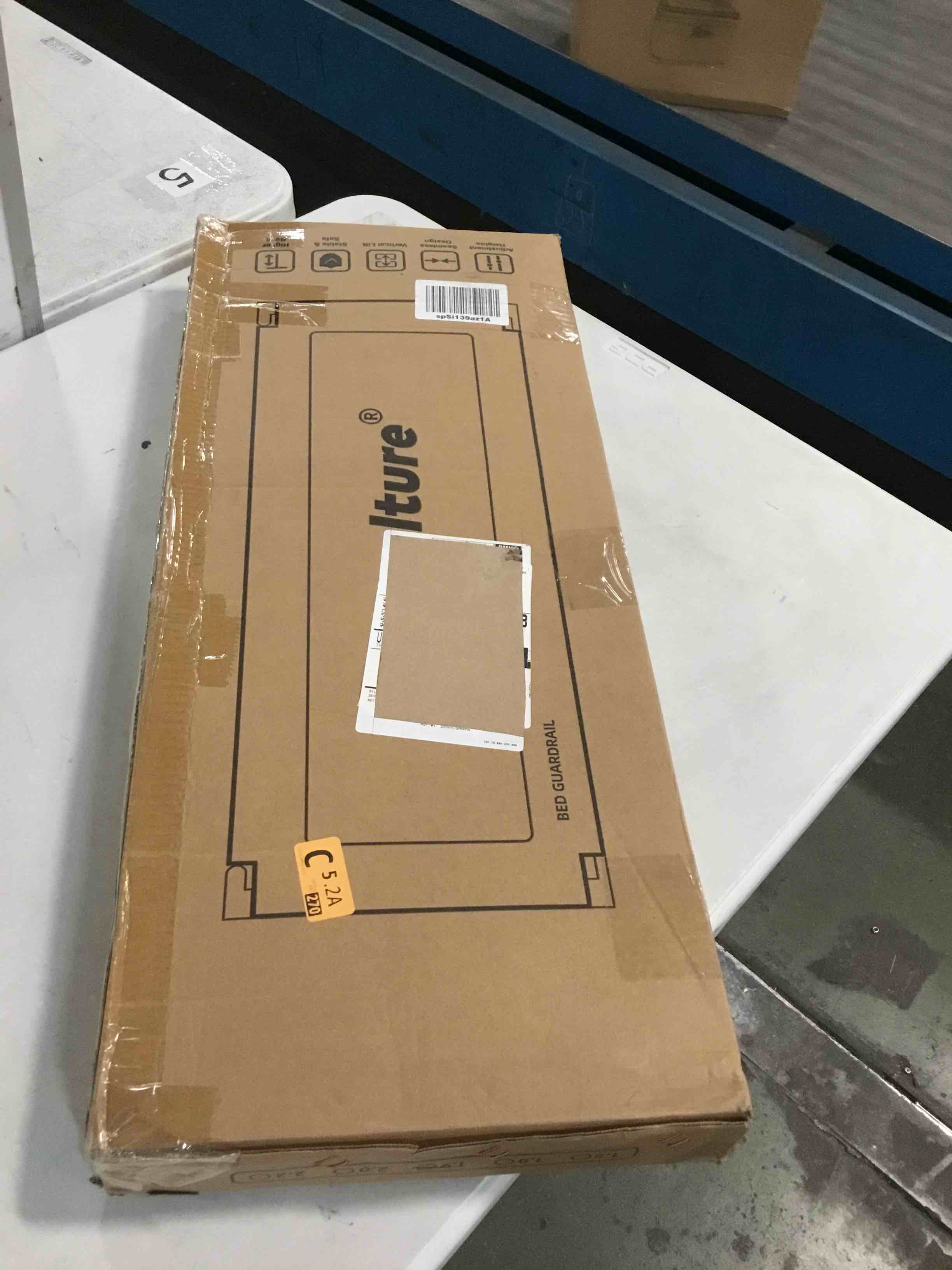https://s3.amazonaws.com/lotting-images-prod/bidfta/RED6758129_1722657426752.jpeg