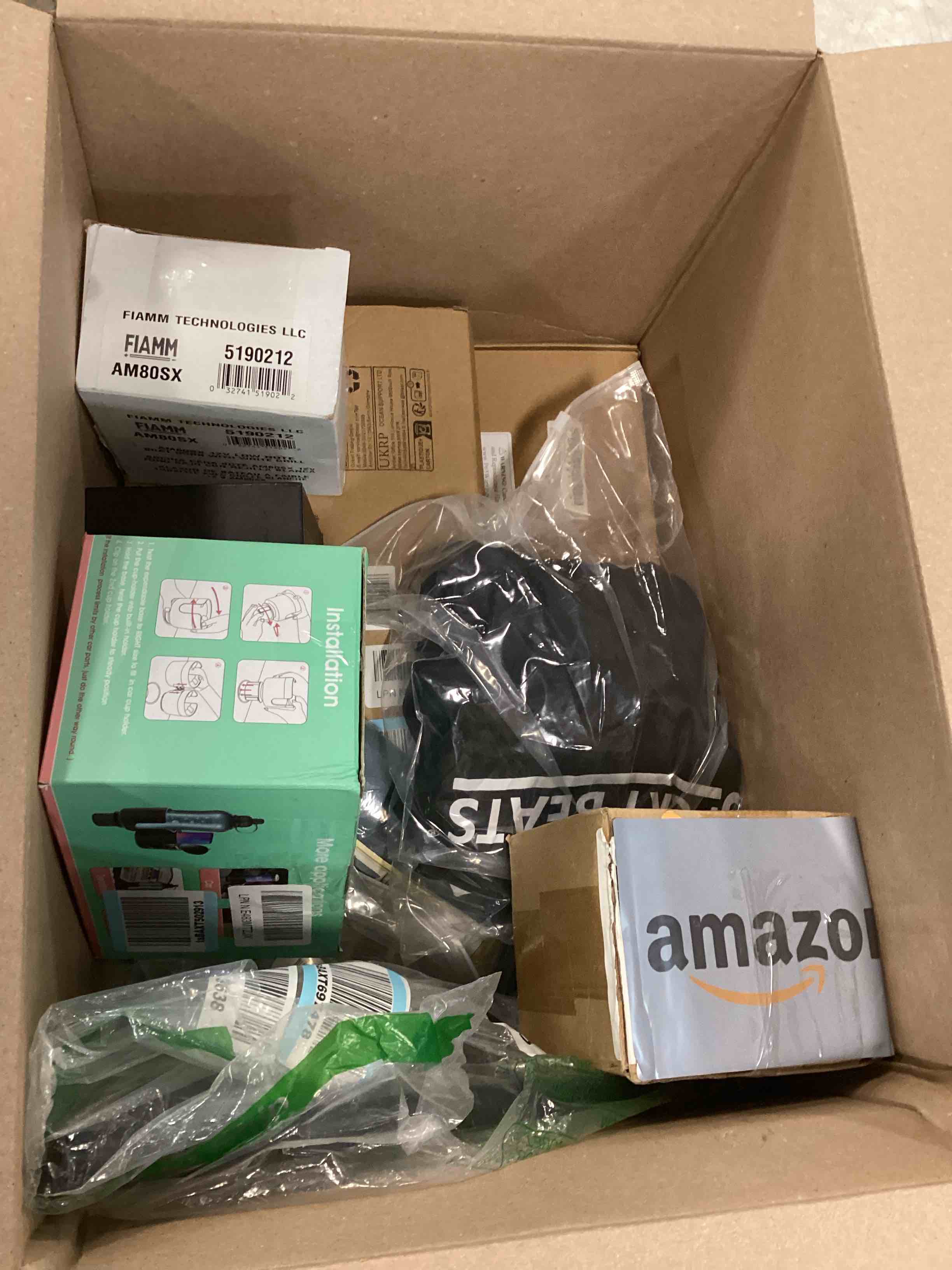 https://s3.amazonaws.com/lotting-images-prod/bidfta/RED6758642_1722396525540.jpeg