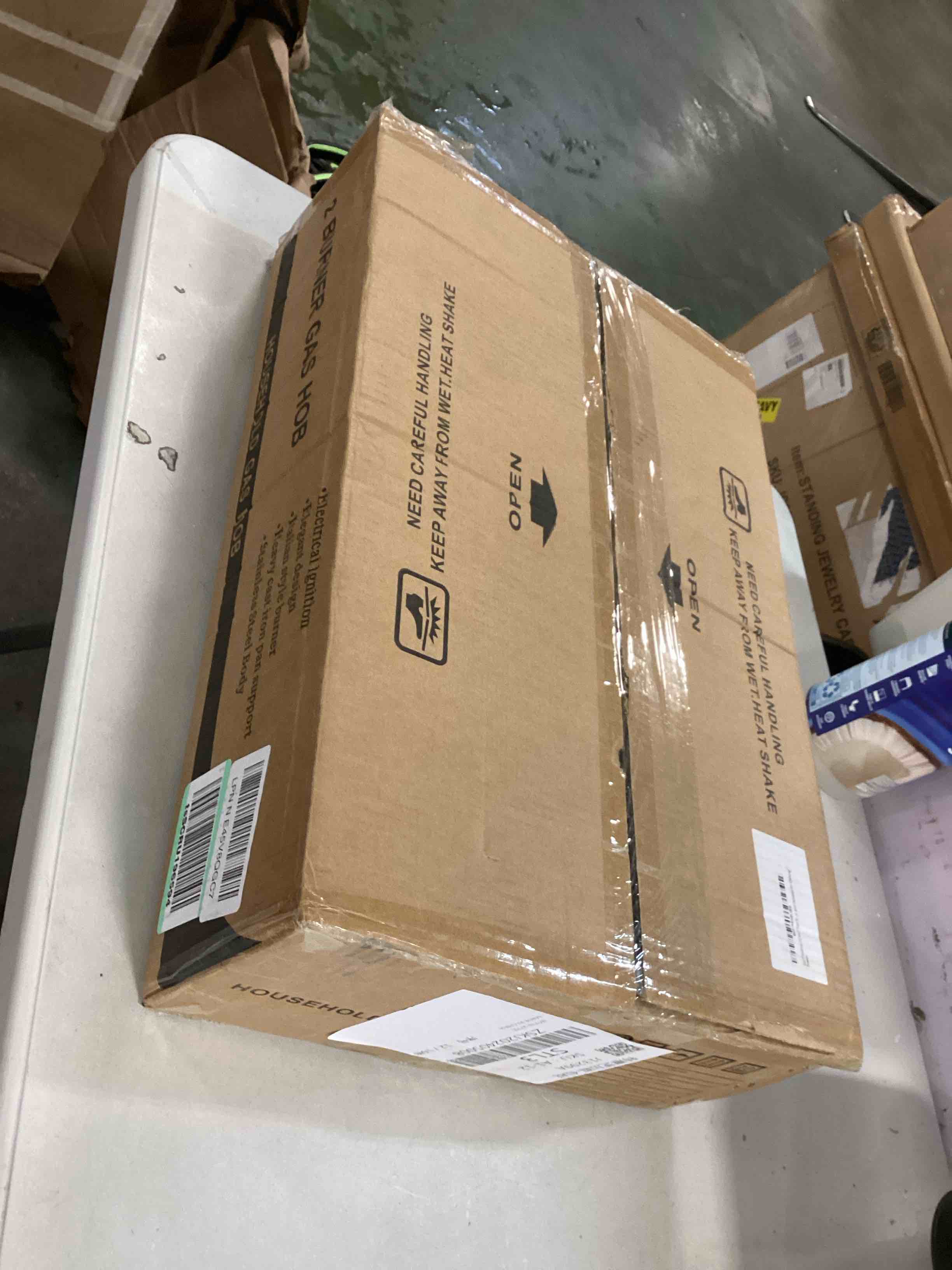 https://s3.amazonaws.com/lotting-images-prod/bidfta/RED6763359_1722636637199.jpeg