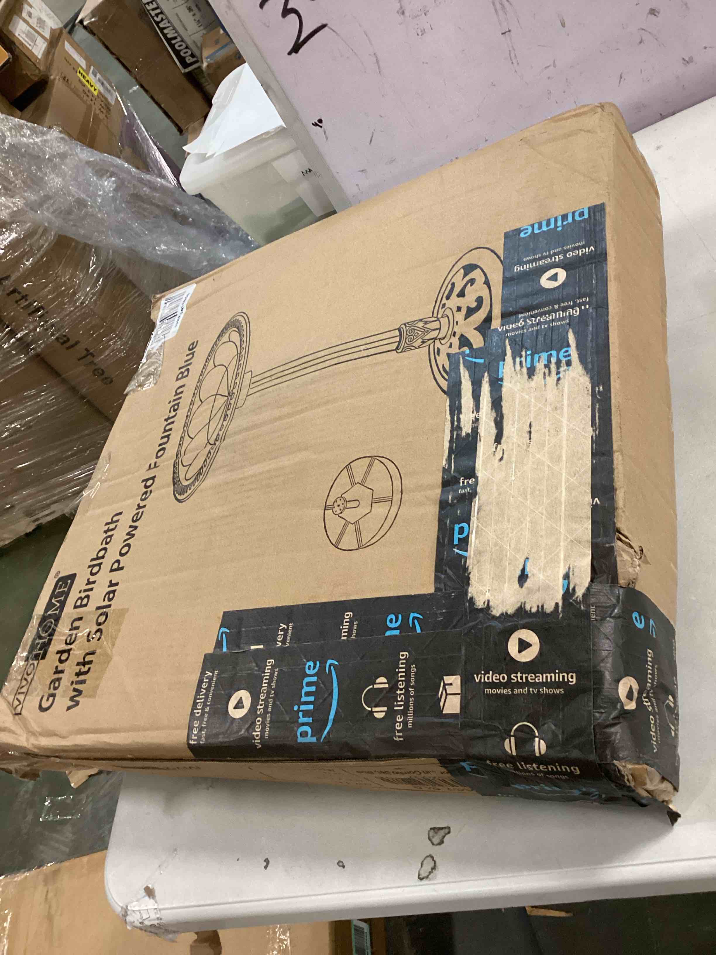 https://s3.amazonaws.com/lotting-images-prod/bidfta/RED6763485_1722658712358.jpeg