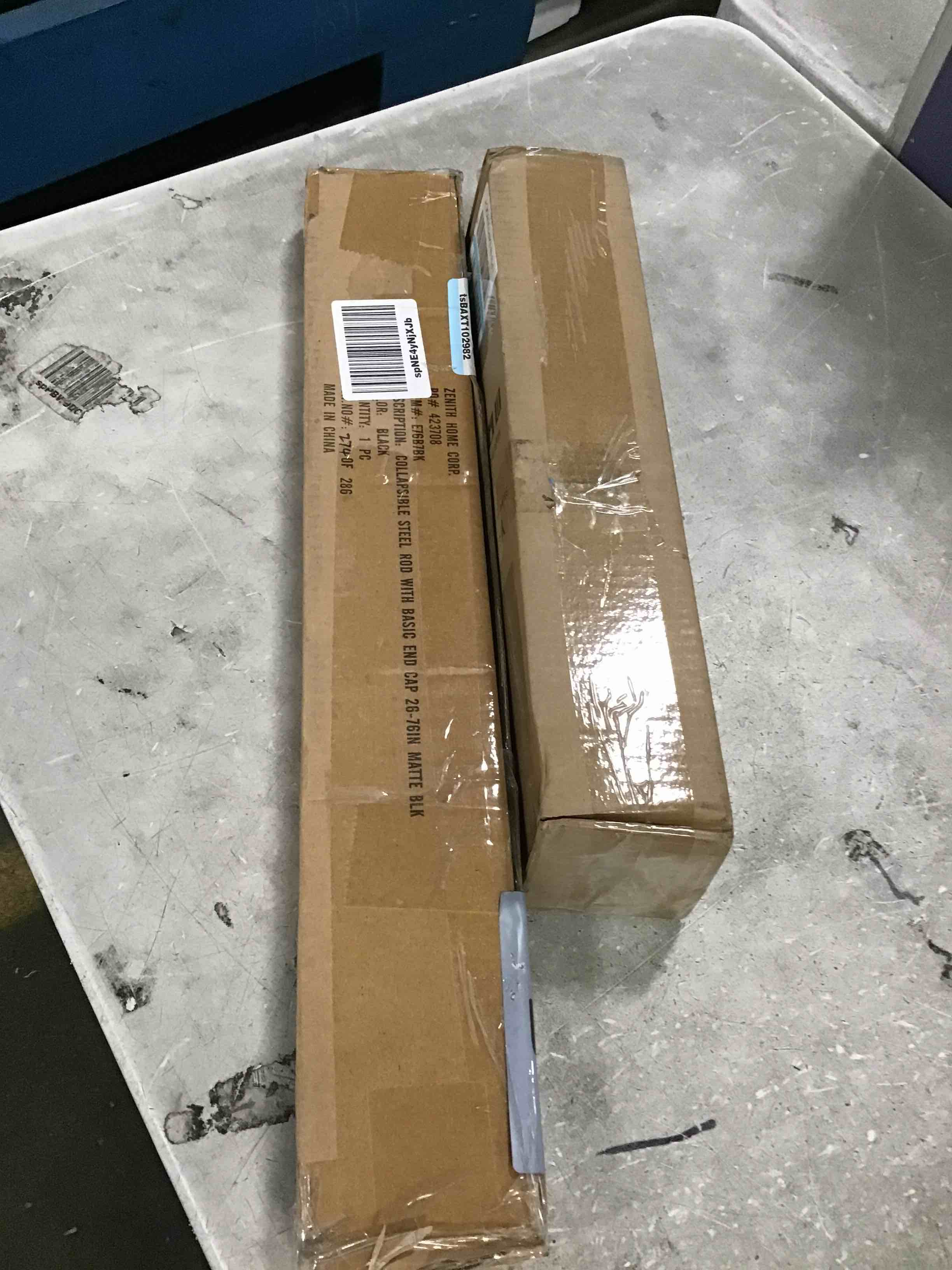 https://s3.amazonaws.com/lotting-images-prod/bidfta/RED6763573_1722400661510.jpeg